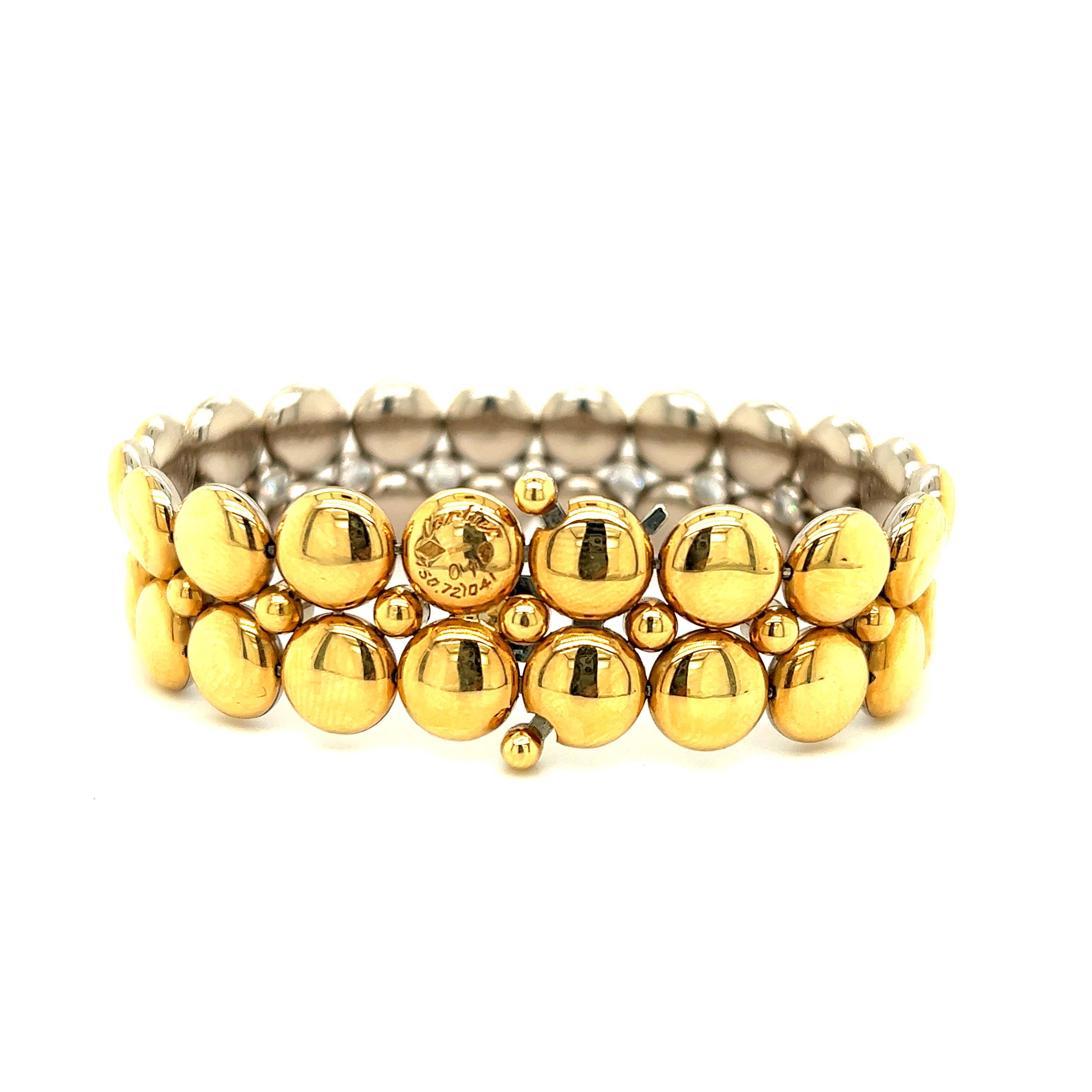 Contemporain Cartier Bracelet réversible Honey Moon en or jaune et blanc 18 carats et diamants en vente