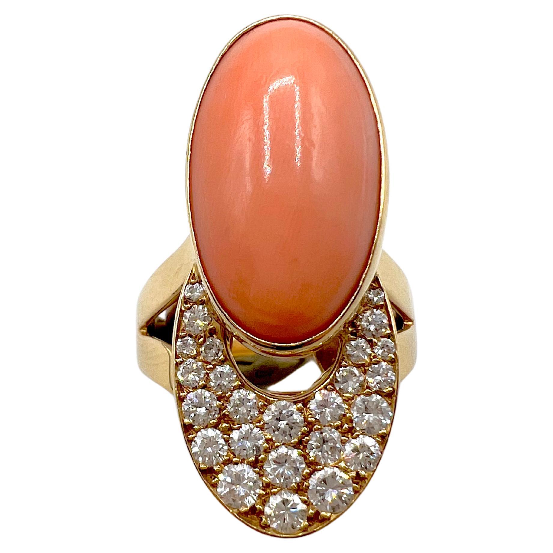 Cartier Iconic 70's Ring Diamonds, Coral Cabochon Set on Yellow Gold For Sale