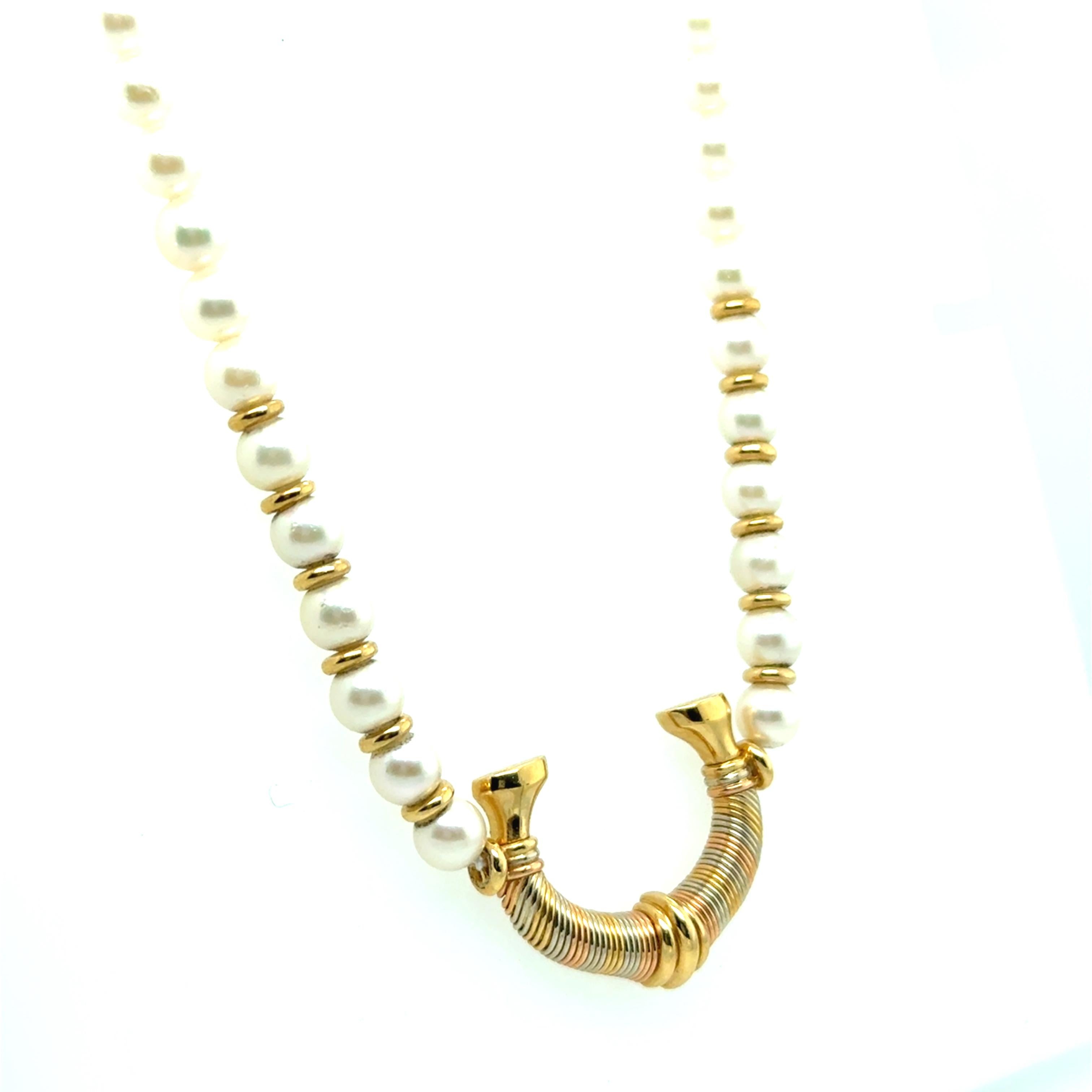Modern Cartier Iconic Horseshoe Necklace with Pearls in 18K Yellow Gold For Sale