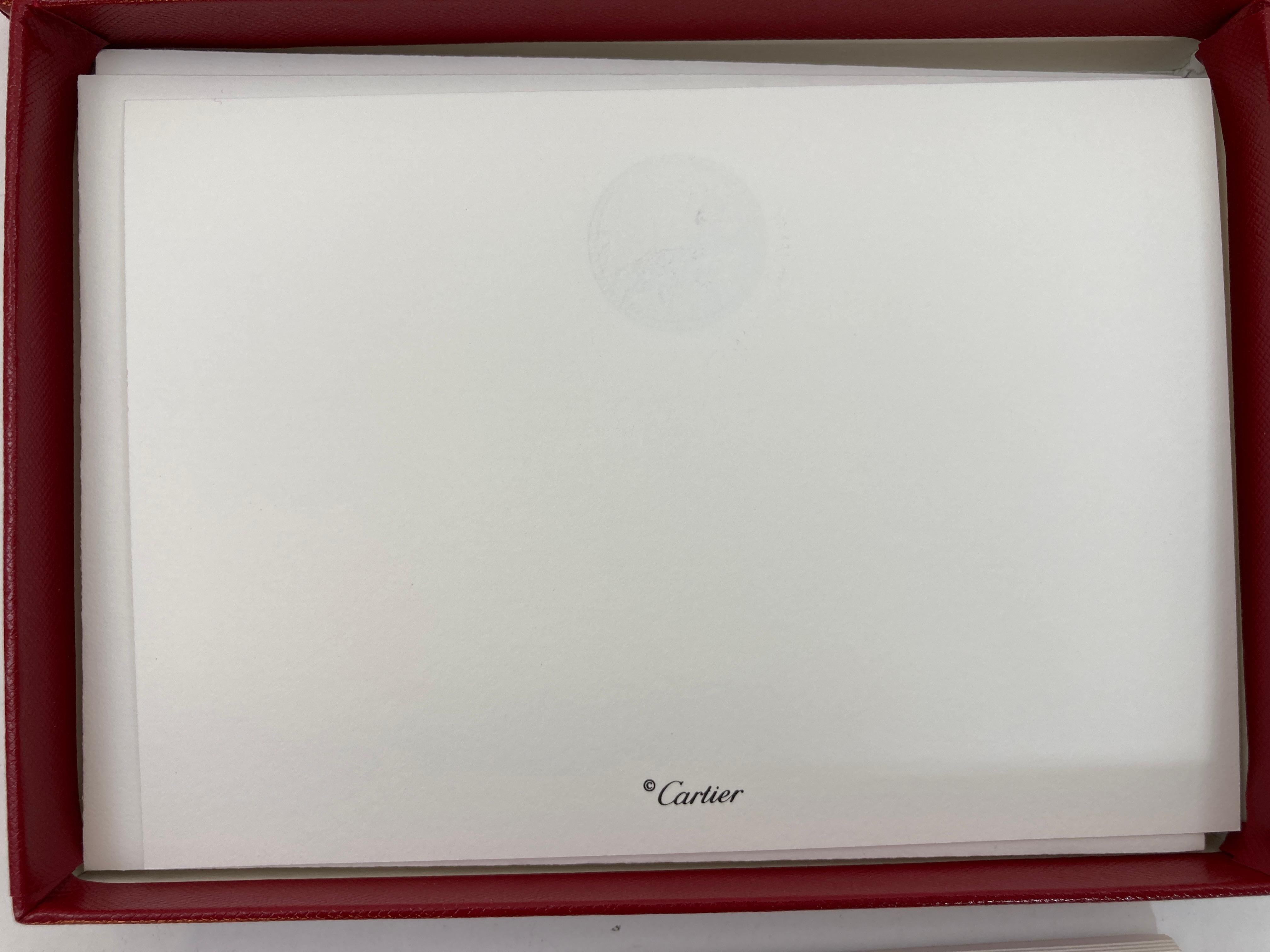 Juego de tarjeta y sobre con diseño de pantera icónica de Cartier Papelería de escritorio de lujo en venta 1