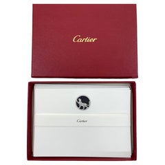 Juego de tarjeta y sobre con diseño de pantera icónica de Cartier Papelería de escritorio de lujo