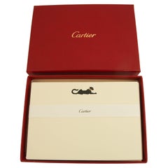 Juego de tarjeta y sobre con diseño de pantera icónica de Cartier Papelería de escritorio de lujo