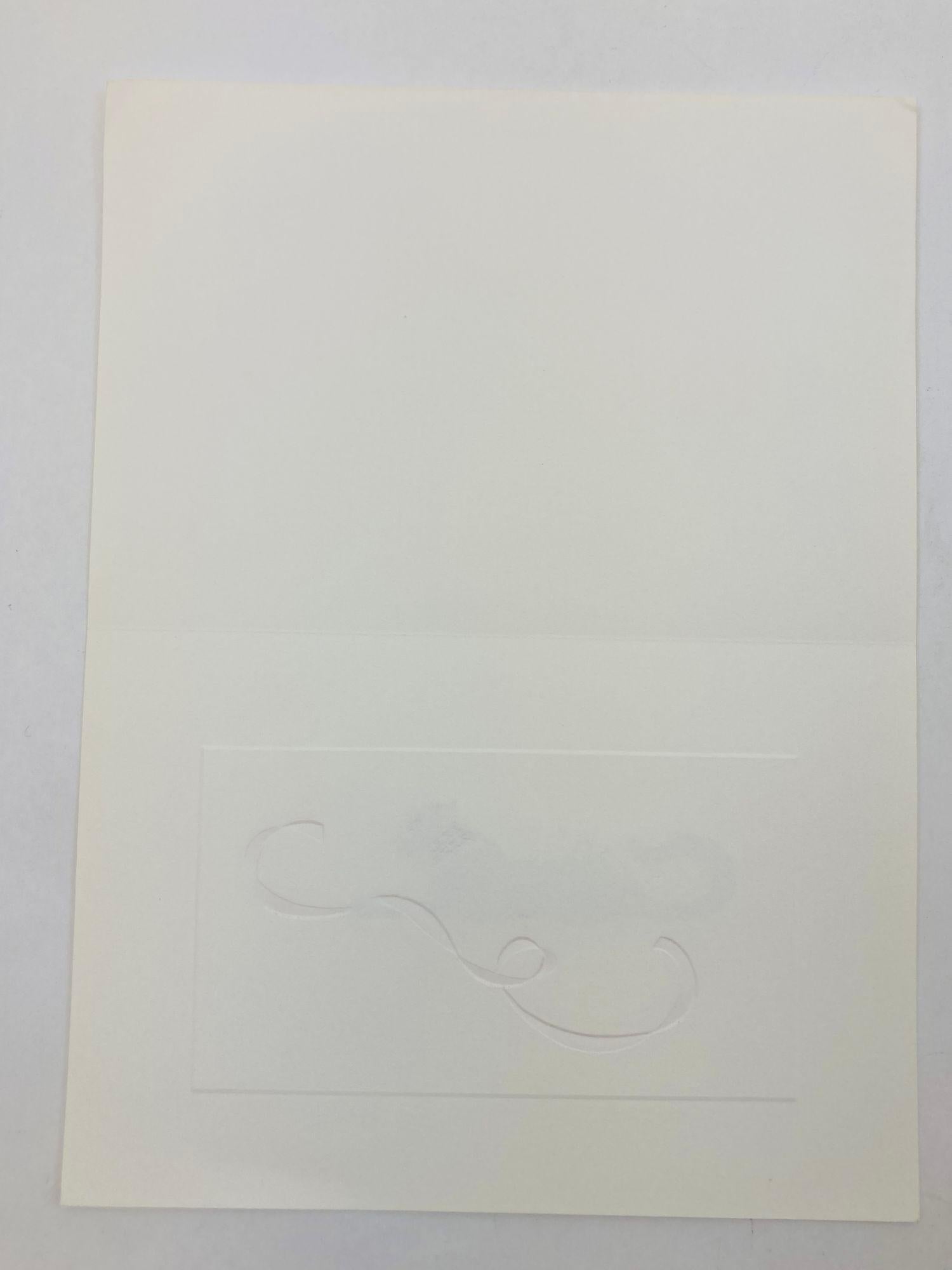 20ième siècle Cartier Iconic Panther Design Card and Envelope Set Luxury Season's Greetings (Cartes de vœux de luxe) en vente