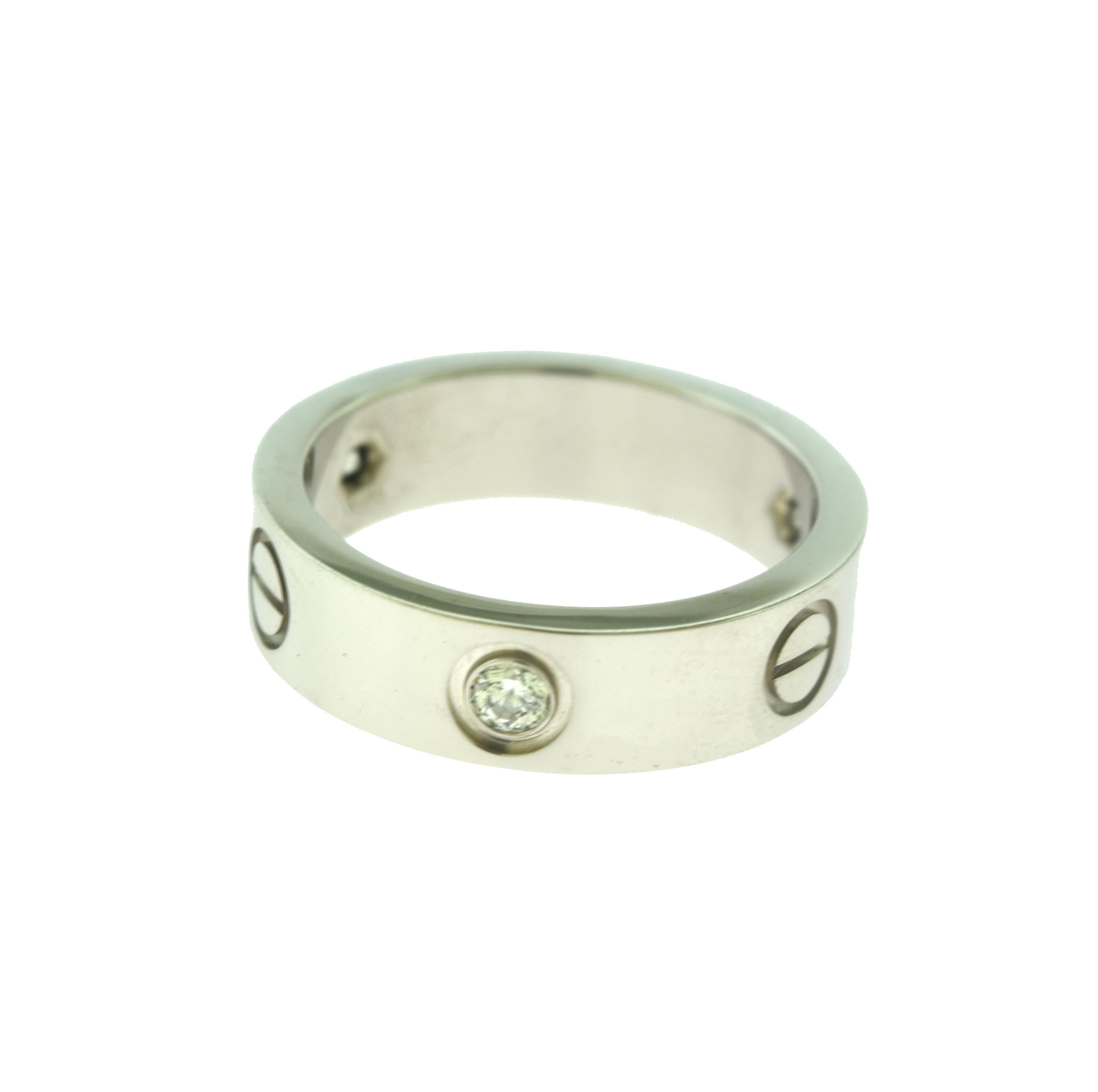 Round Cut Cartier in 18 Karat White Gold, 3 Diamond Love Ring For Sale