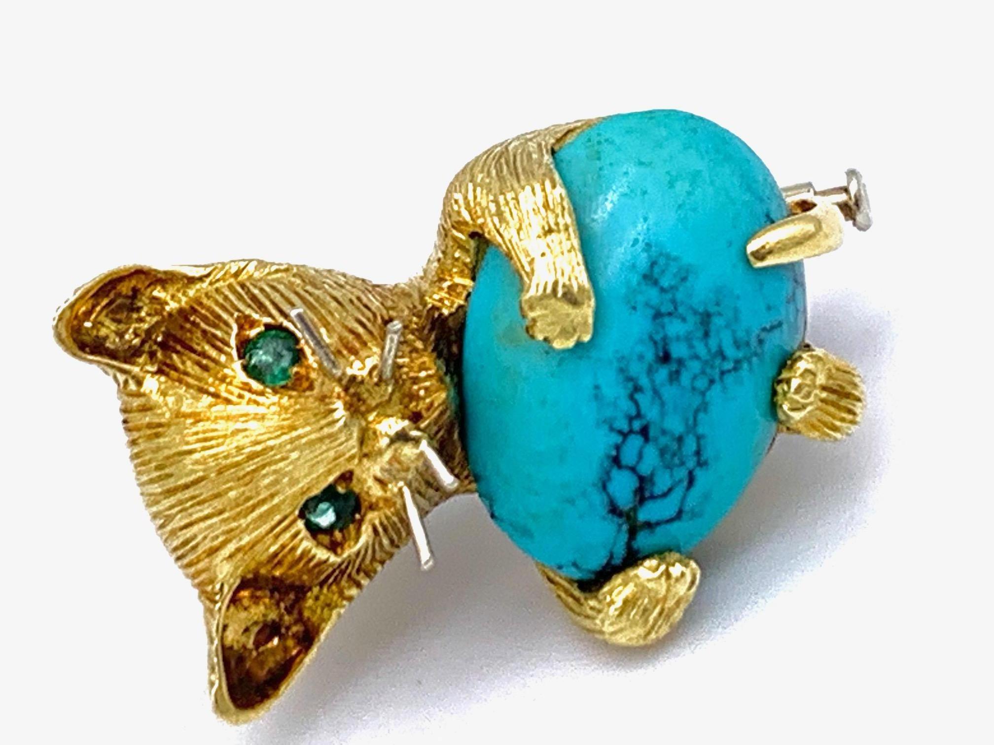 Cartier Italy Vintage 18 Karat Gold Cat Dressclip Turquoise Cabochon Emerald  In Excellent Condition In Munich, Bavaria