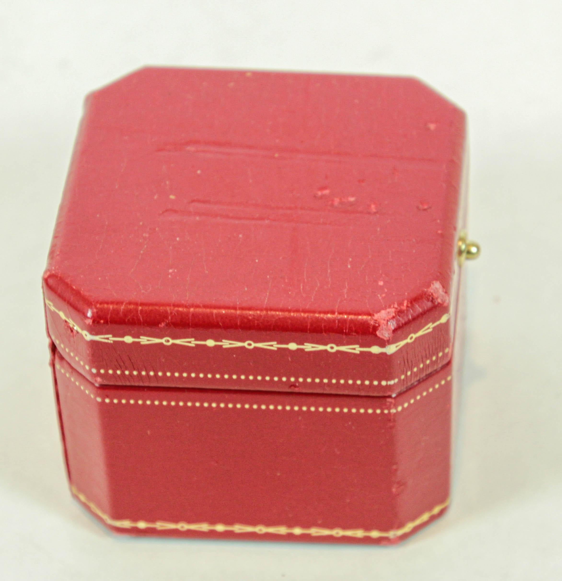 Cartier Jewelry Ring Box in Red Leather Gilt Embossed For Sale 8
