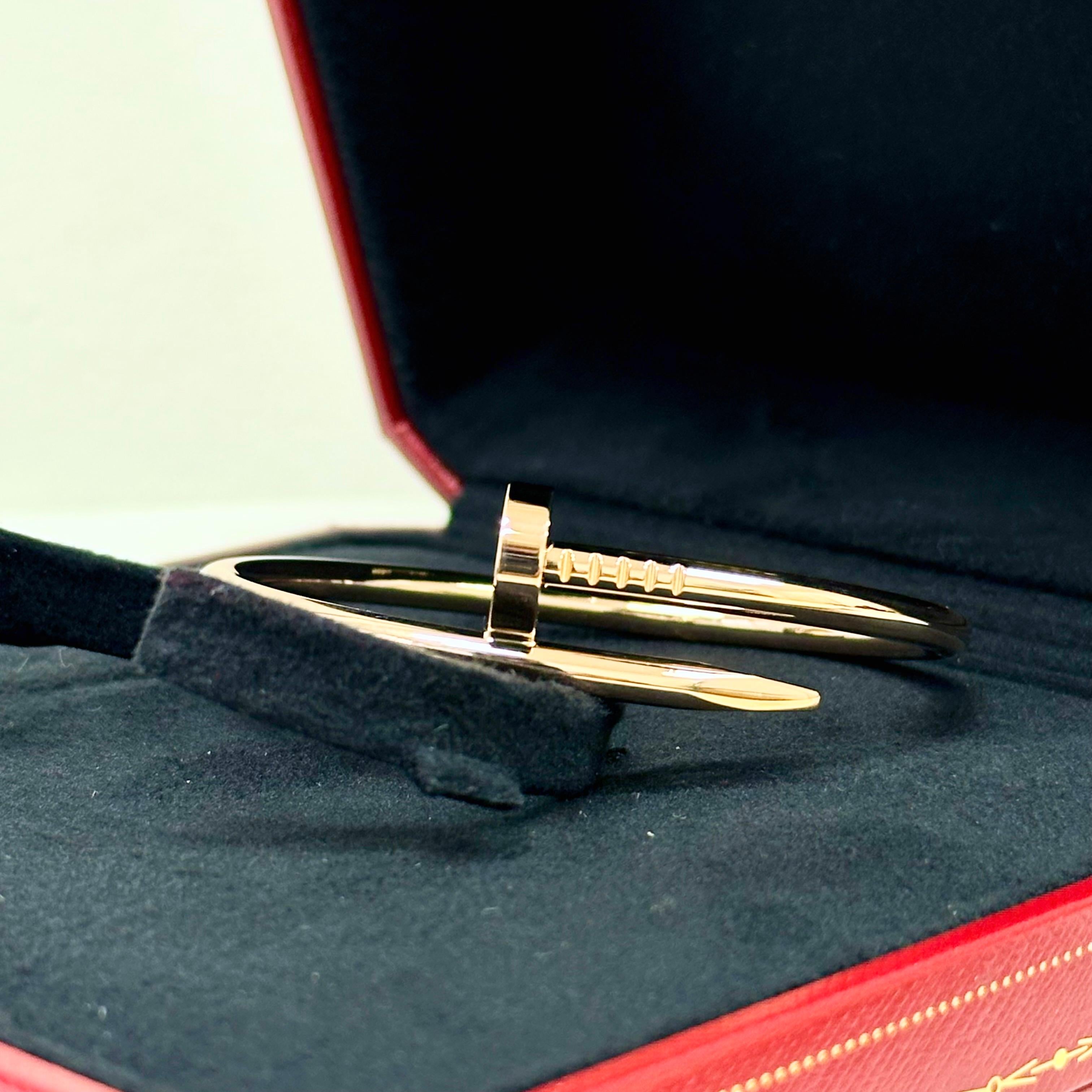 Cartier Just Un Clou Bracelet Taille 15 Or Rose en vente 2