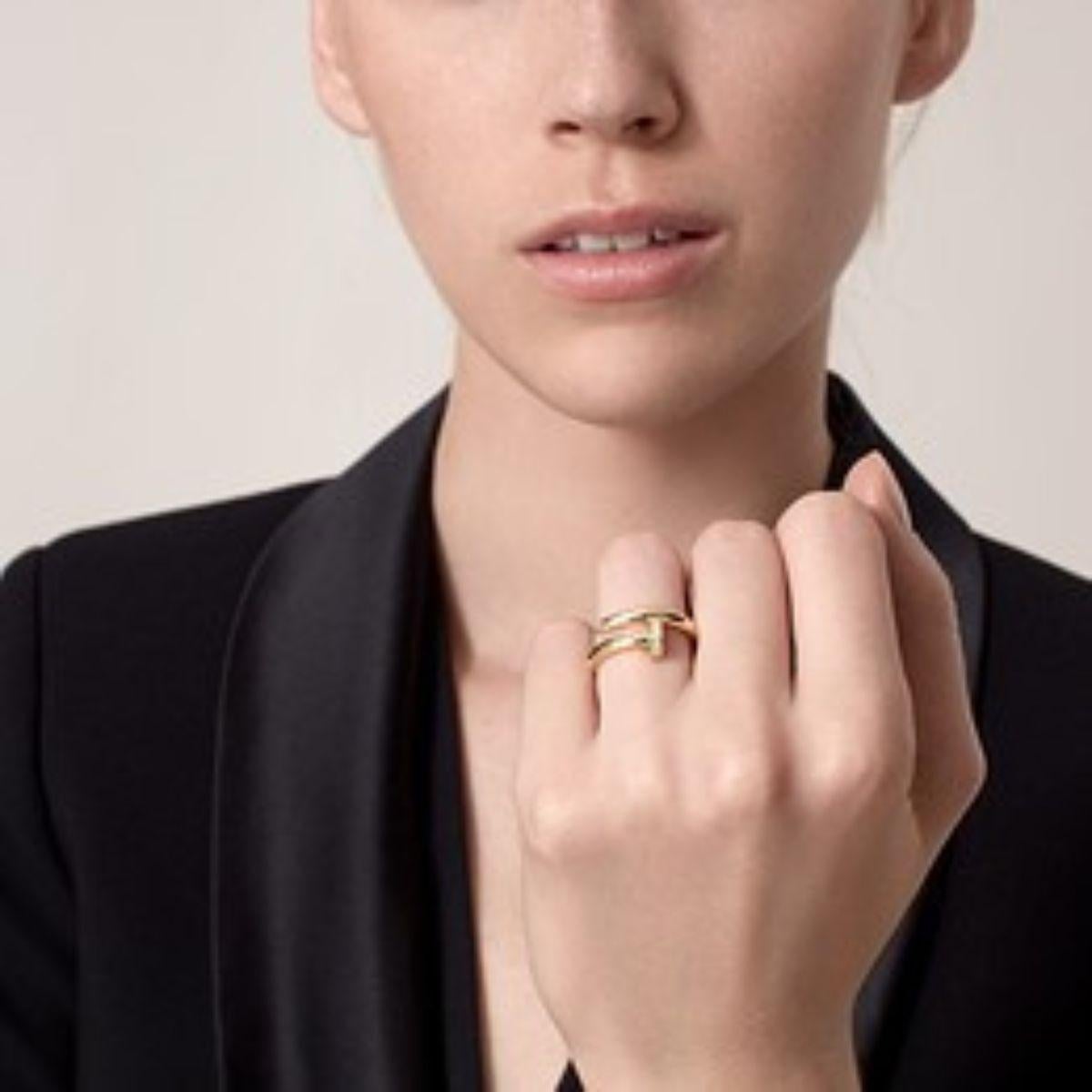 Anello Cartier Just un Clou in oro giallo 18 carati  con scatola e documenti in vendita 4