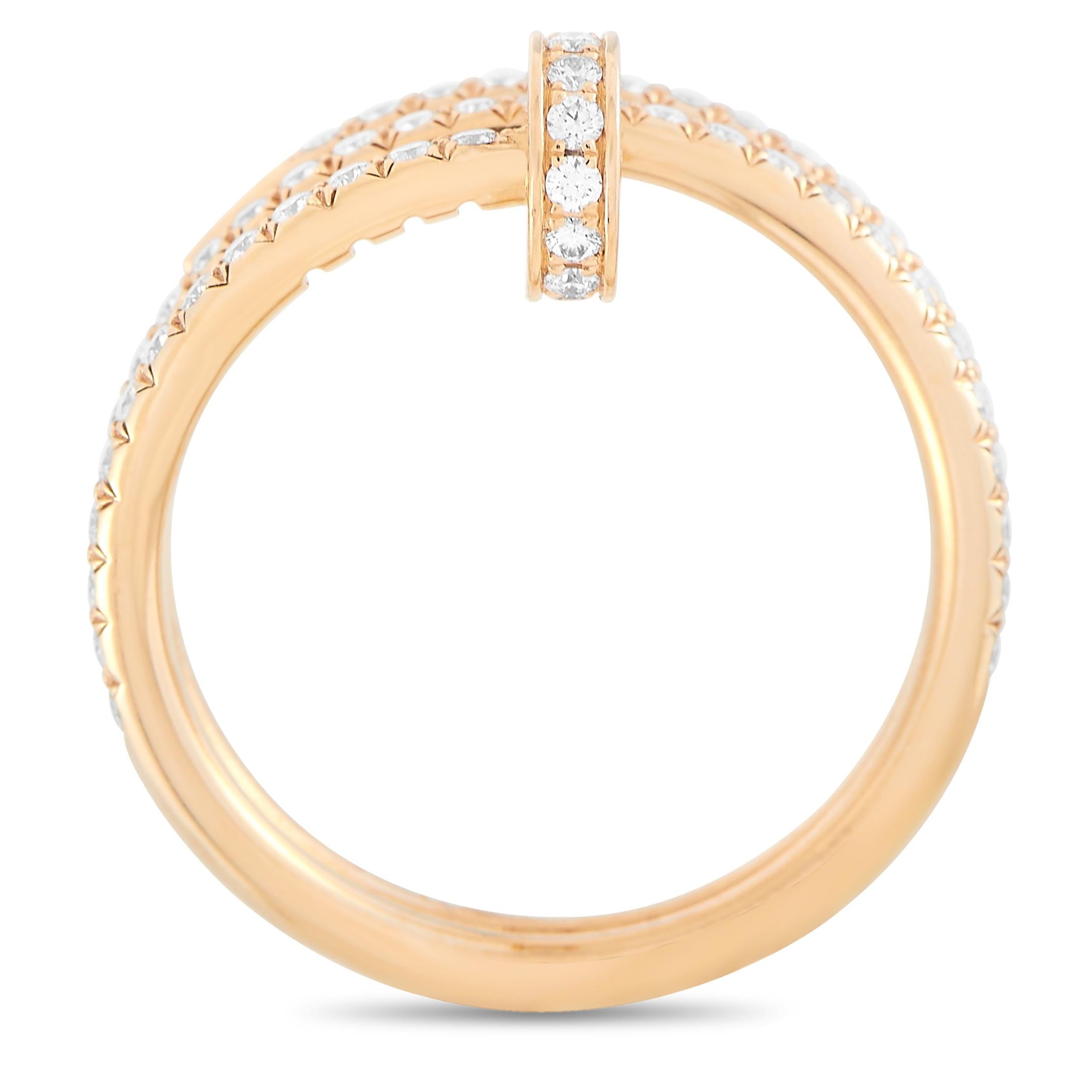 This Cartier Juste Un Clou is an elevated take on one of the luxury brand’s most iconic designs. Adorned with glittering round-cut diamonds, the classic nail shape radiates elegance thanks to the shimmering 18K Rose Gold setting. A breathtaking