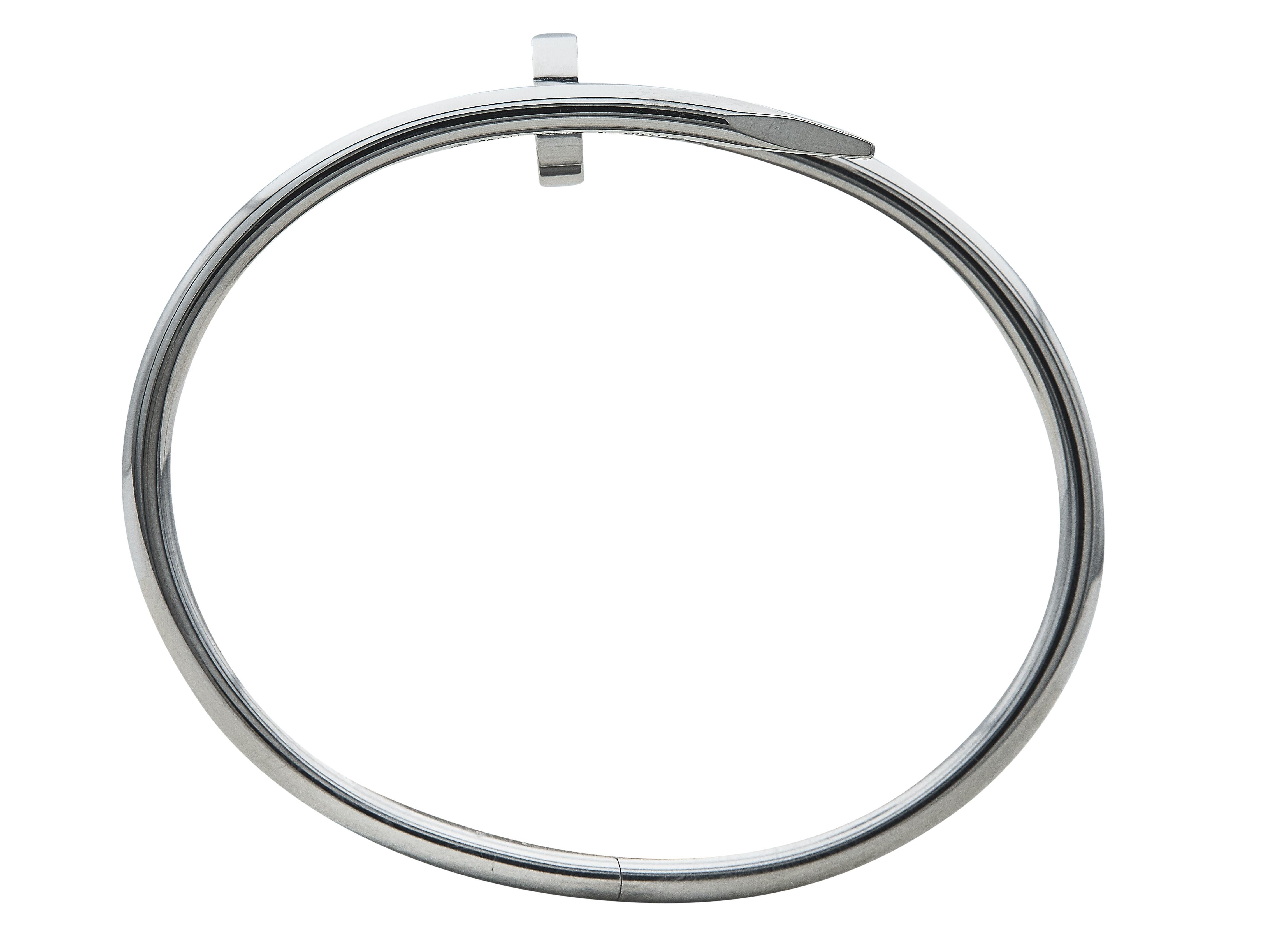 Cartier Juste Un Clou Pulsera 18K WG Modelo Clásico Talla 18 en Excelente estado para la venta en New York, NY