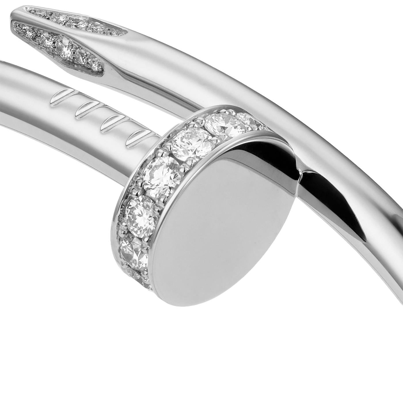 Modernista Cartier Juste un Clou Bracciale Classico con 32 diamanti in oro bianco 18 carati in vendita