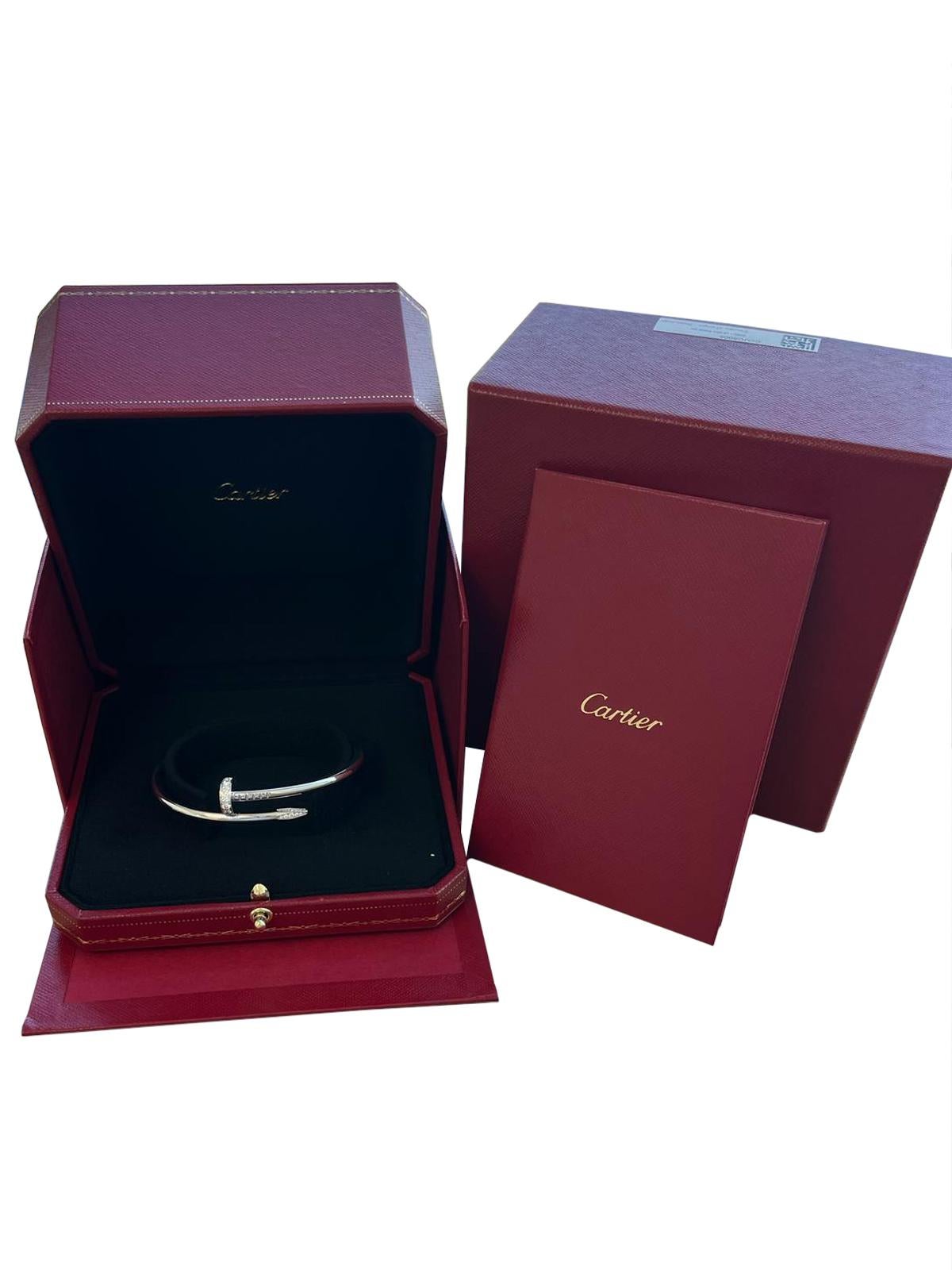 Cartier Juste un Clou Bracciale Classico con 32 diamanti in oro bianco 18 carati in vendita 2