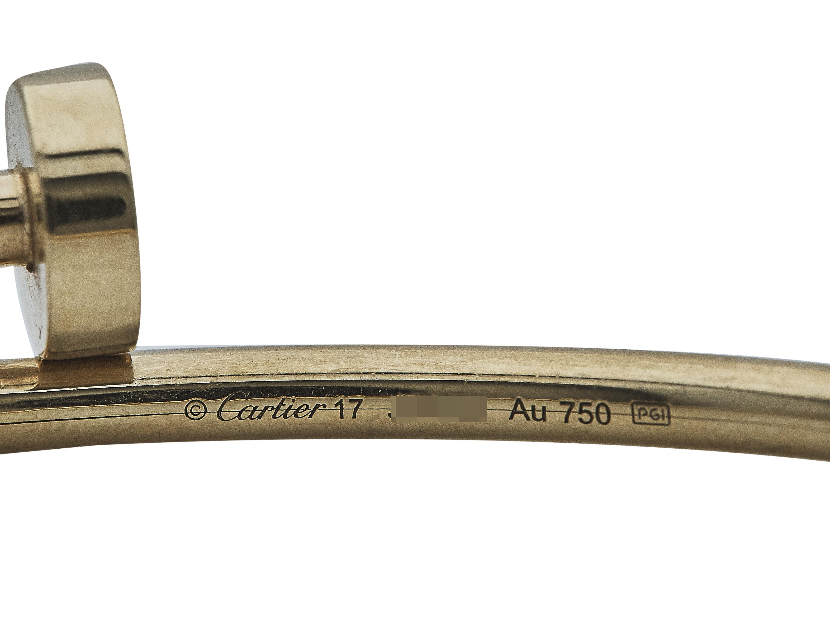 Cartier Juste un Clou Pulsera Modelo Pequeño Oro Amarillo 18K Talla 17 en Excelente estado para la venta en New York, NY