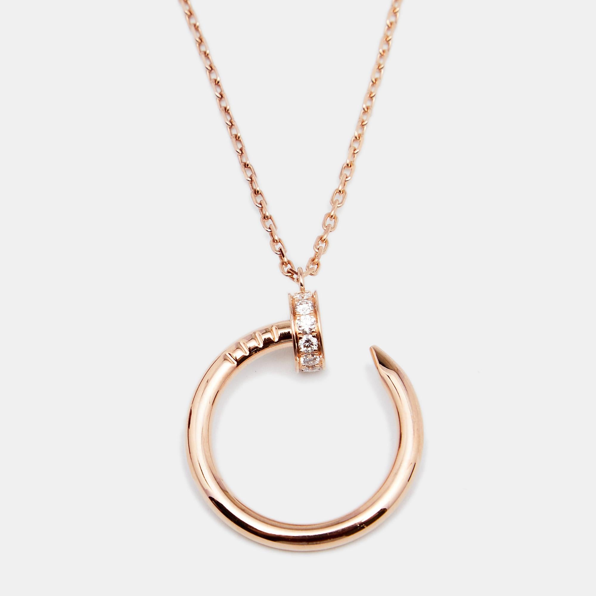 The Juste Un Clou collection from Cartier is all about making ordinary objects into exquisite pieces of jewelry, and it would be fair to say that this piece is truly beyond precious. It is a creation that proudly represents the expertise and talent