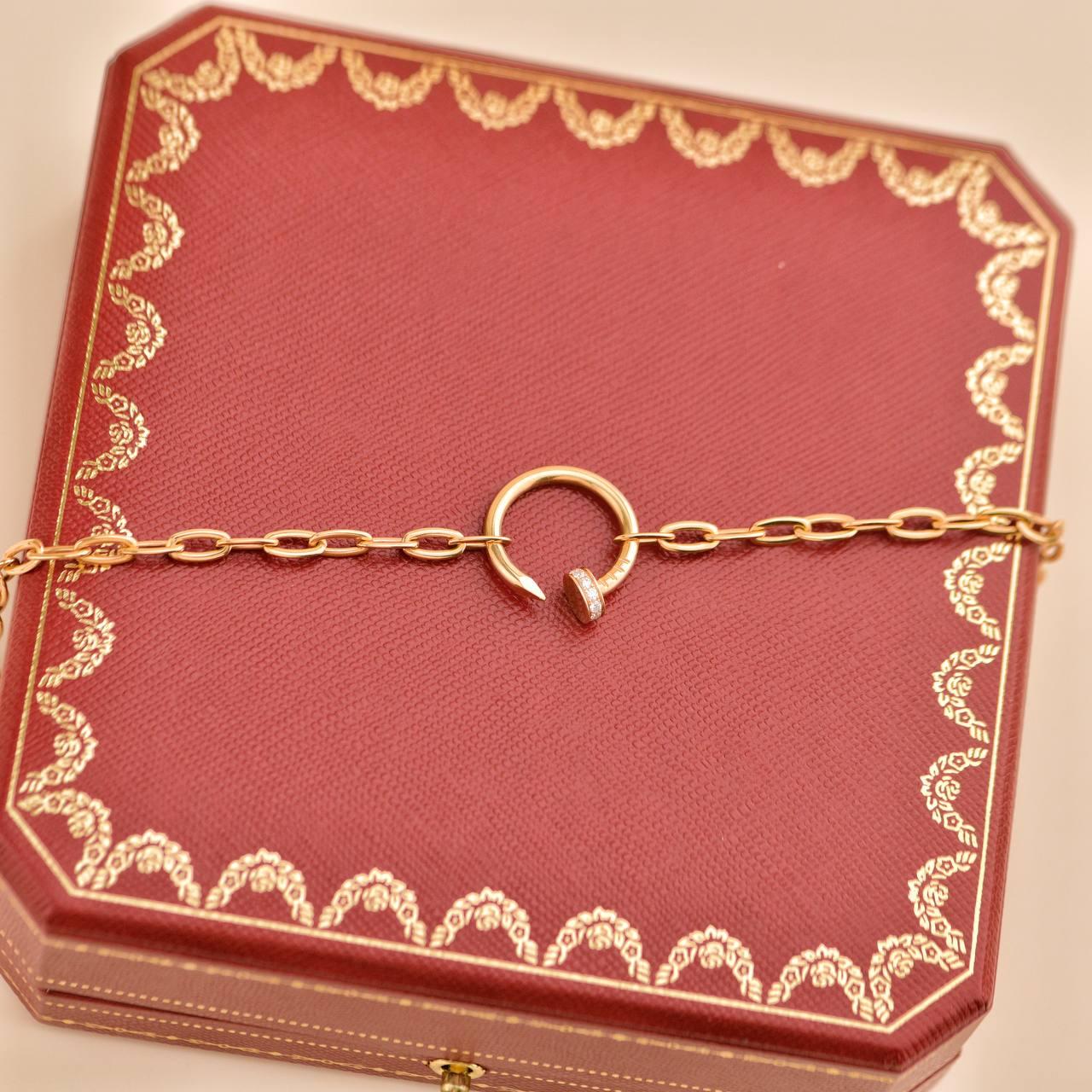 Collier pendentif en or rose 18k avec diamants de Cartier Juste un Clou en vente 2