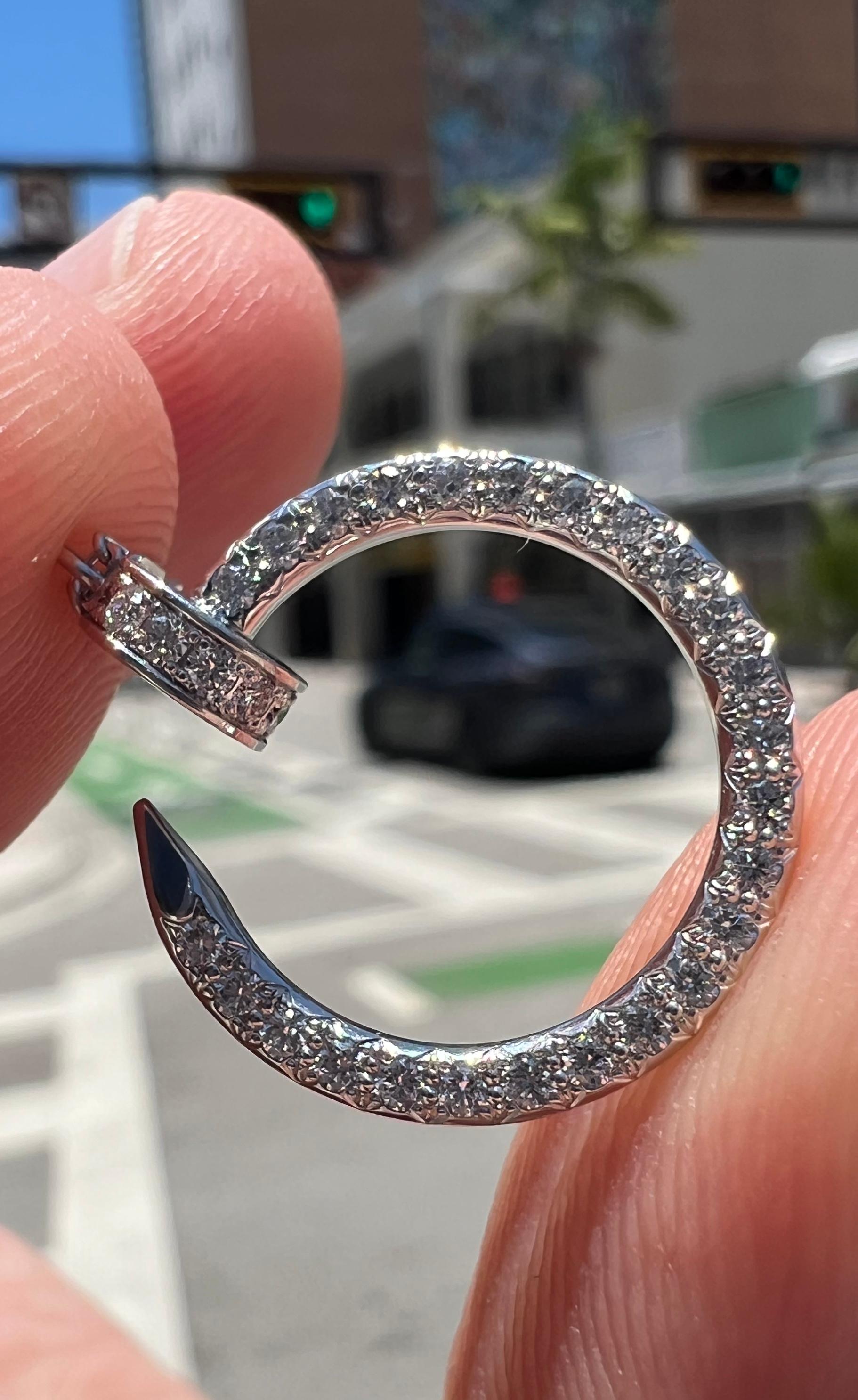clou cartier collier