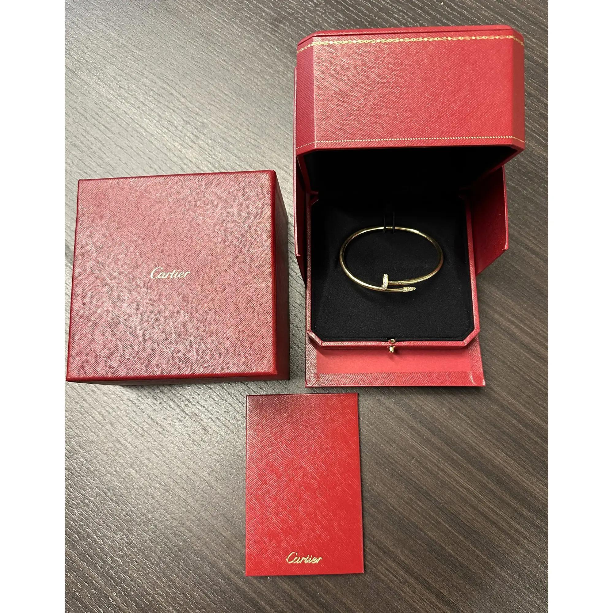 Cartier Juste Un Clou Diamonds Bracelet Classic Model 18K Yellow Gold Size 19 für Damen oder Herren im Angebot