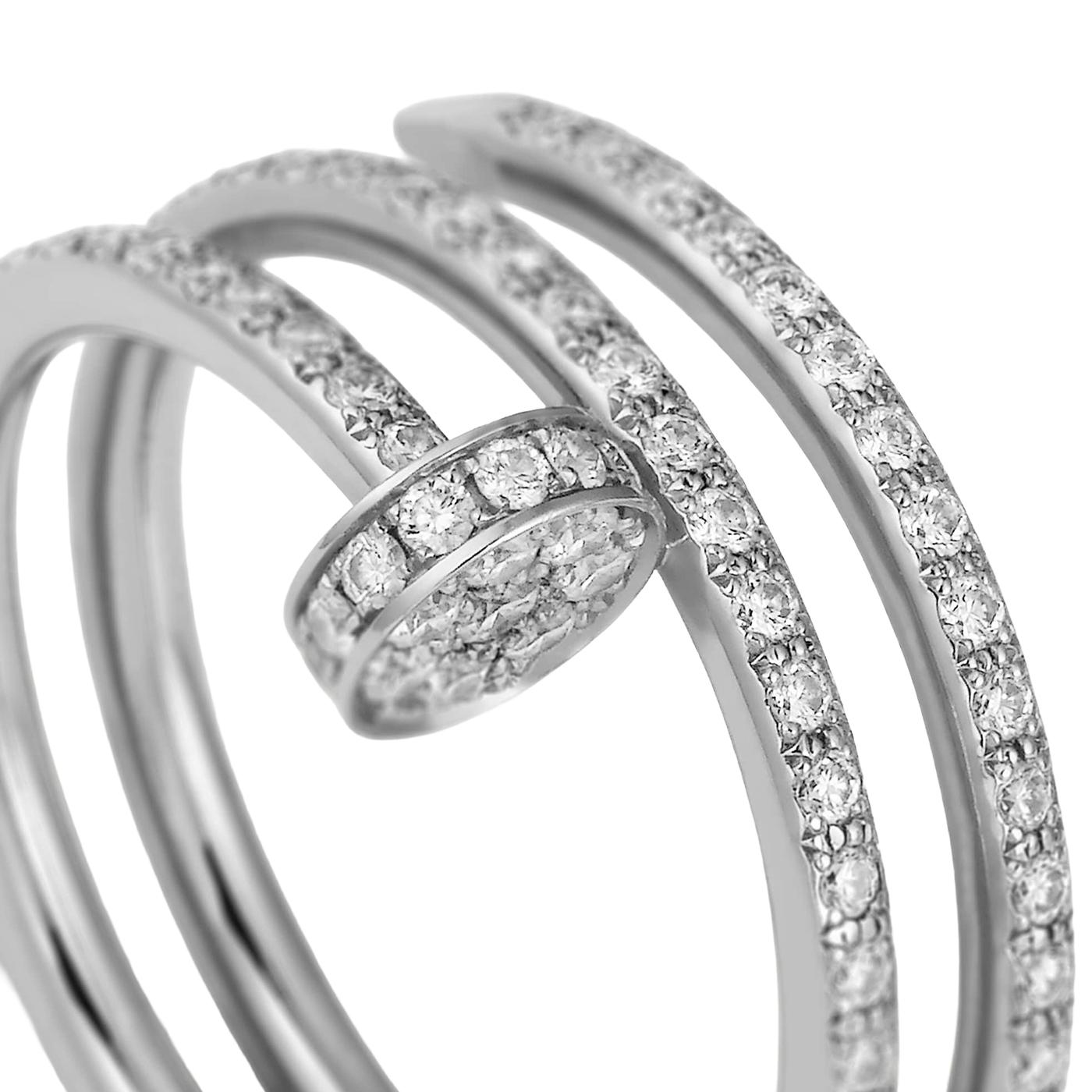 With Juste un Clou, Cartier enhances the design of a basic shape by transforming a simple nail into a piece of jewelry. Designed for Cartier New York in the 1970s, this Cartier design icon combines pure lines, precise form, accurate proportions, and