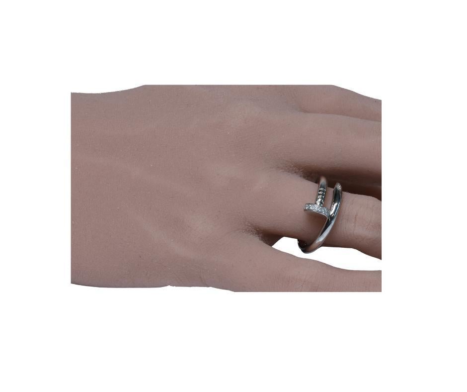 Taglio rotondo Anello Cartier Juste Un Clou con diamanti in oro bianco 18k misura 57/USA 8 in vendita