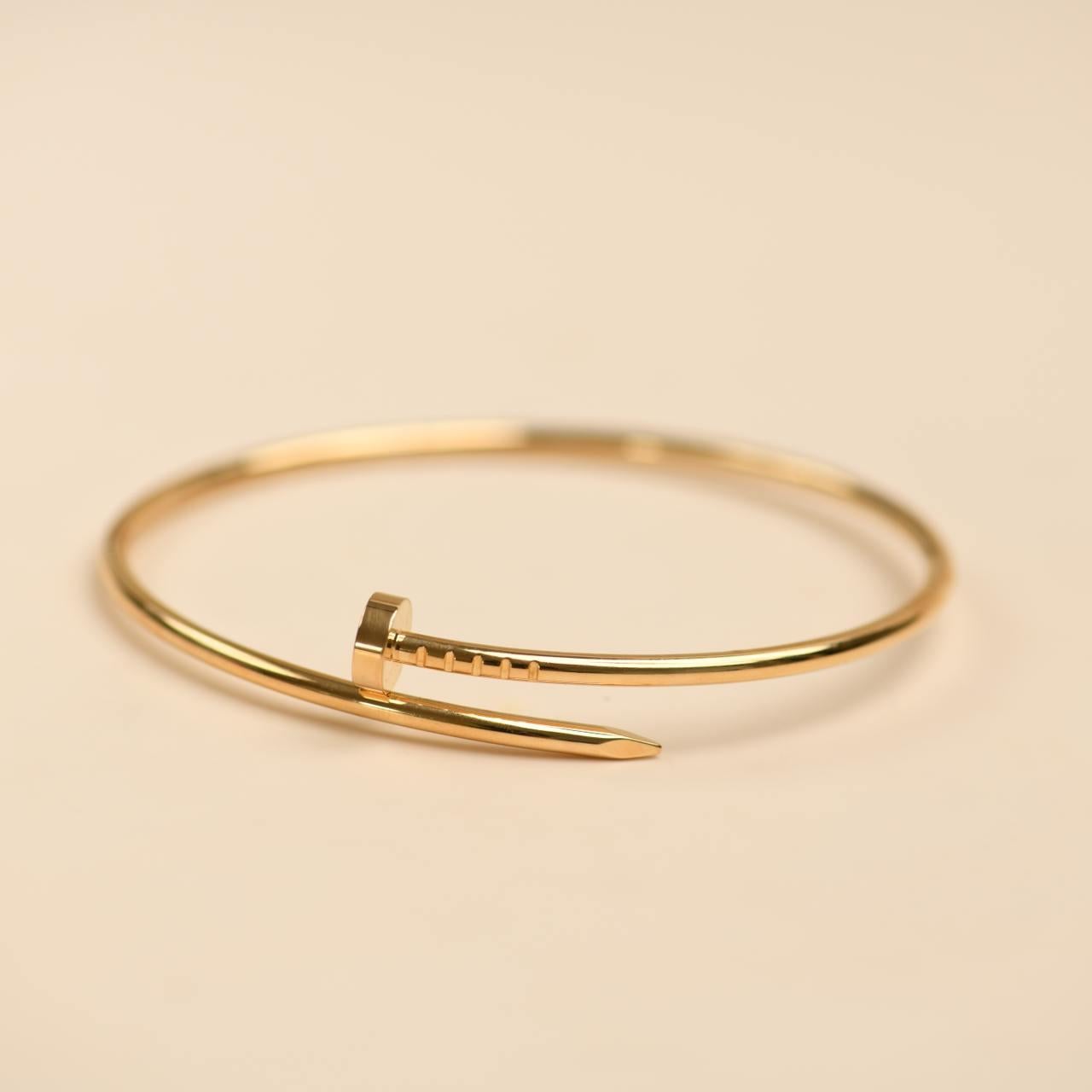 Cartier Juste un Clou, petit modèle, bracelet en or jaune 18 carats, taille 19 en vente 3