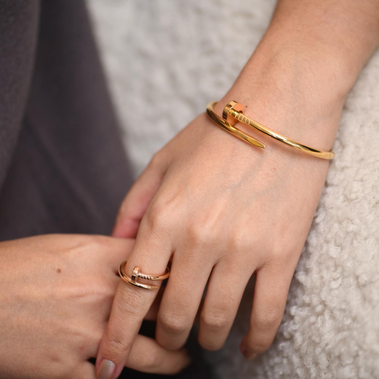 bracelet juste un clou