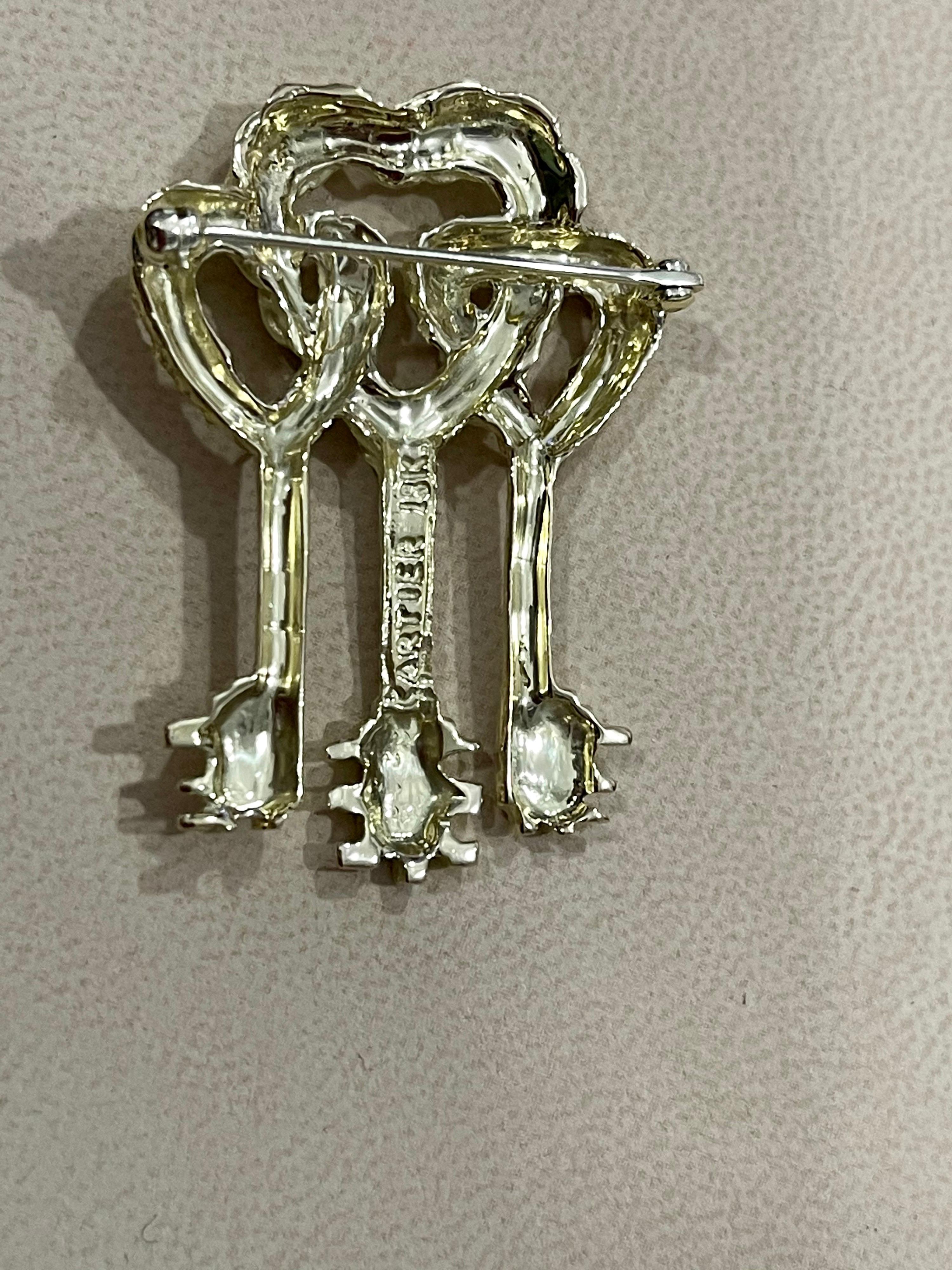 Cartier Key to My Heart 18 Karat Yellow Gold Three Heart Textured Key Pin Brooch For Sale 2