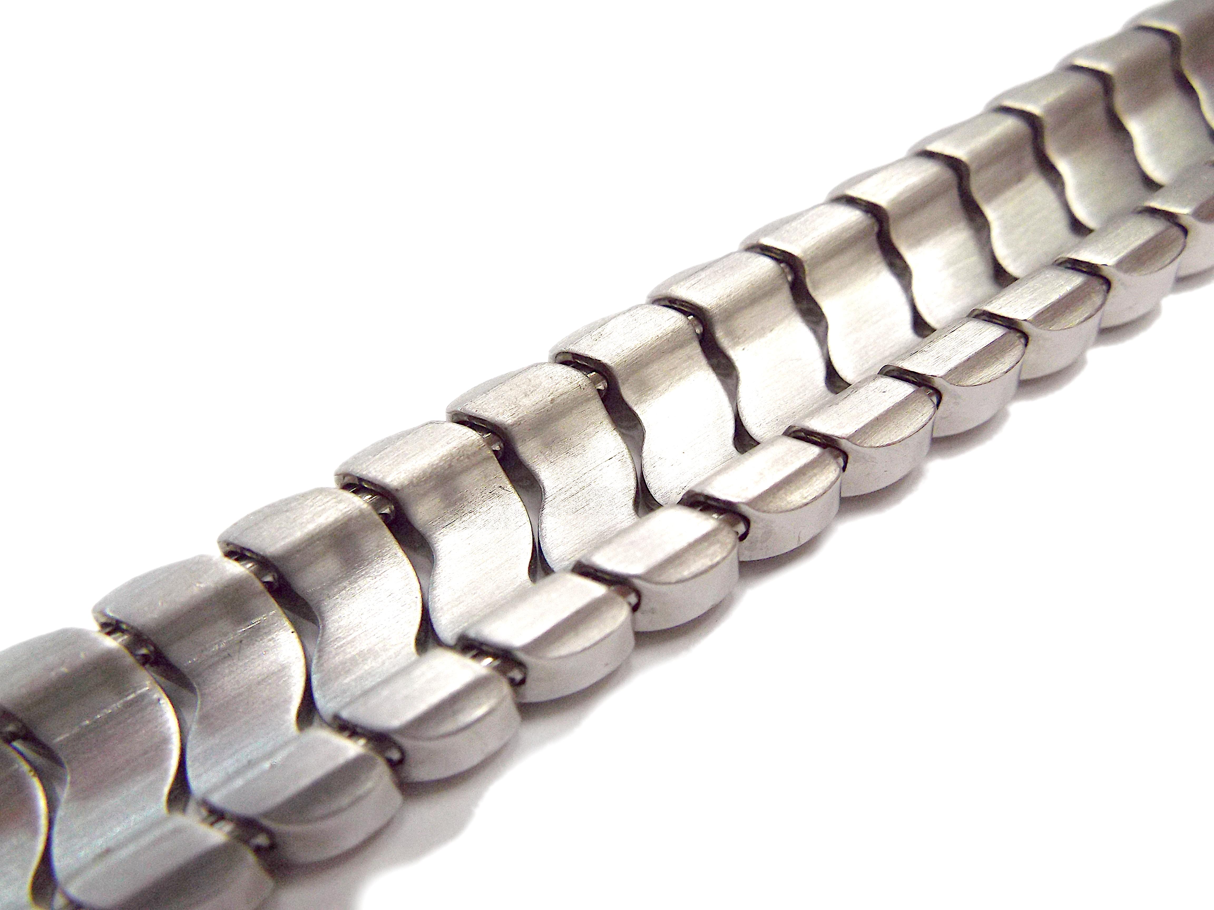 eternity bracelet cartier