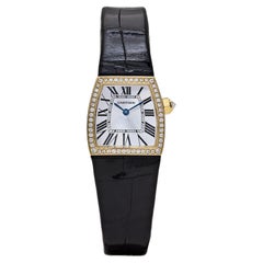 Cartier La Doña 2903 Yellow Gold Diamond Bezel Alligator