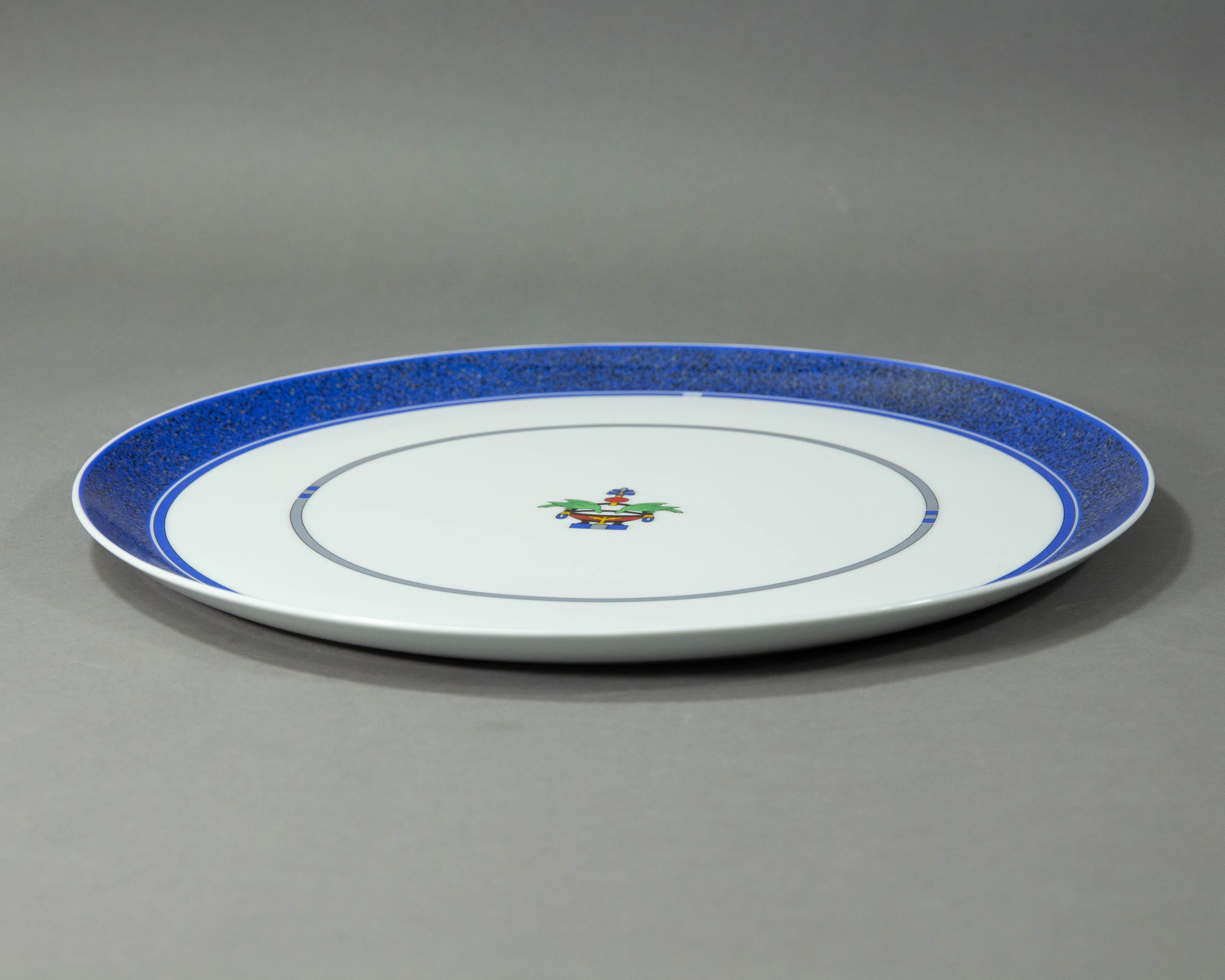 A Cartier Venetienne round serving platter.

The porcelain serving platter was made in Limoges for Cartier La Maison in 1989, the decoration is called 'Venetienne'.

The luxury jeweller and watchmaker Cartier made a range of high end housewares