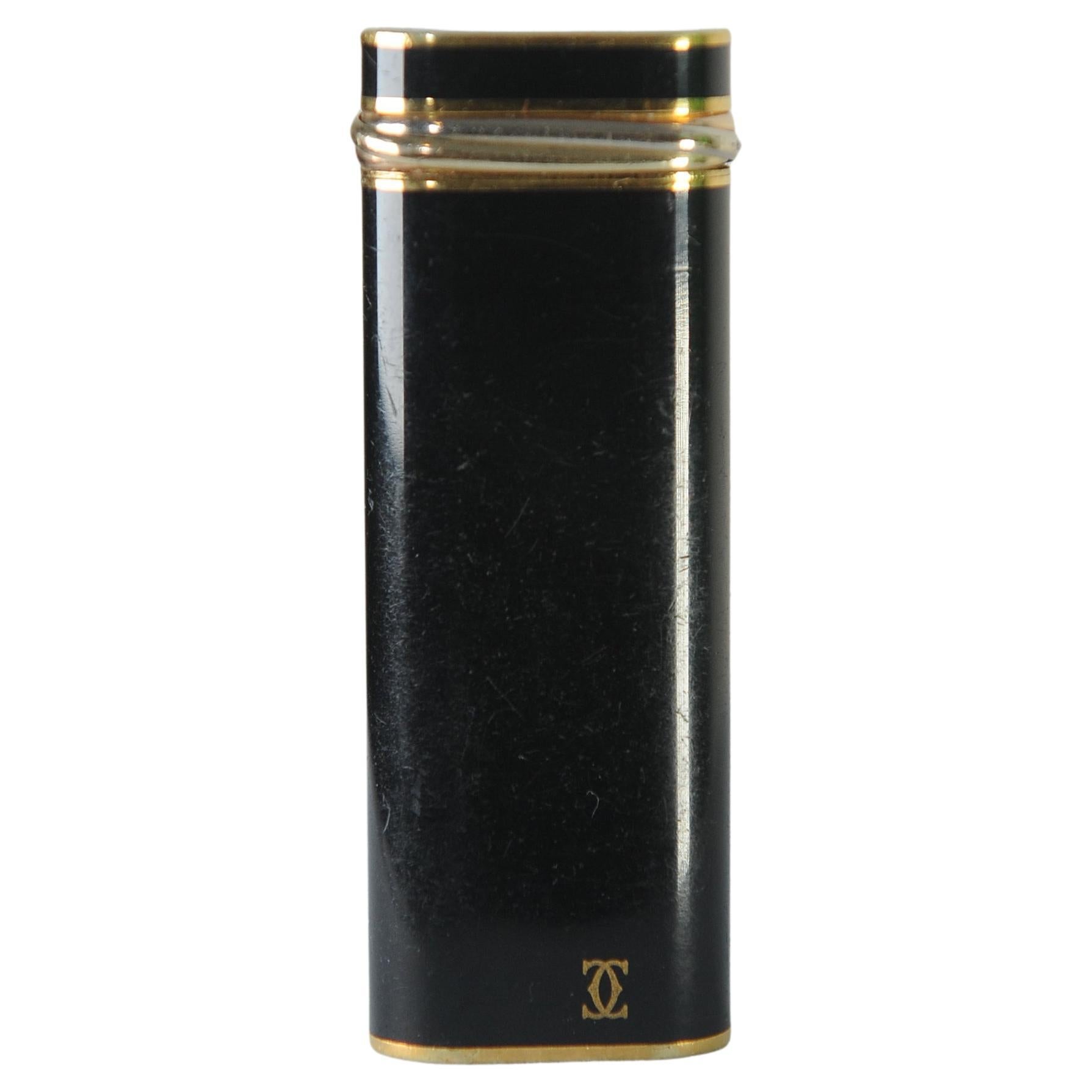 Metal Cartier Lacquer de Chine 18ct Gold Plate Trinity Cigarette Lighter With Box For Sale