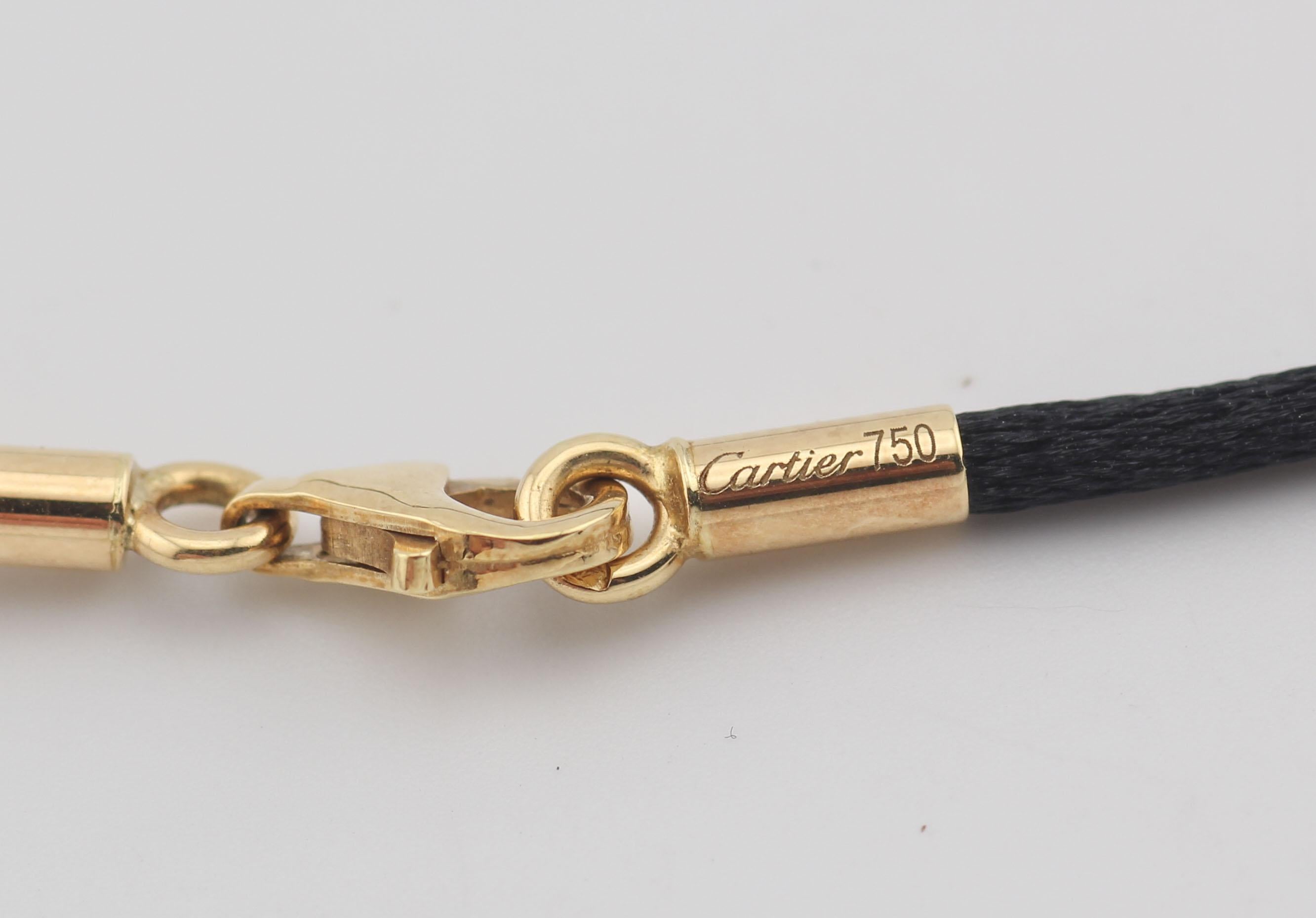 Cartier Lack Smaragd 18k Gold  Panthere Anhänger Lange Halskette im Angebot 5