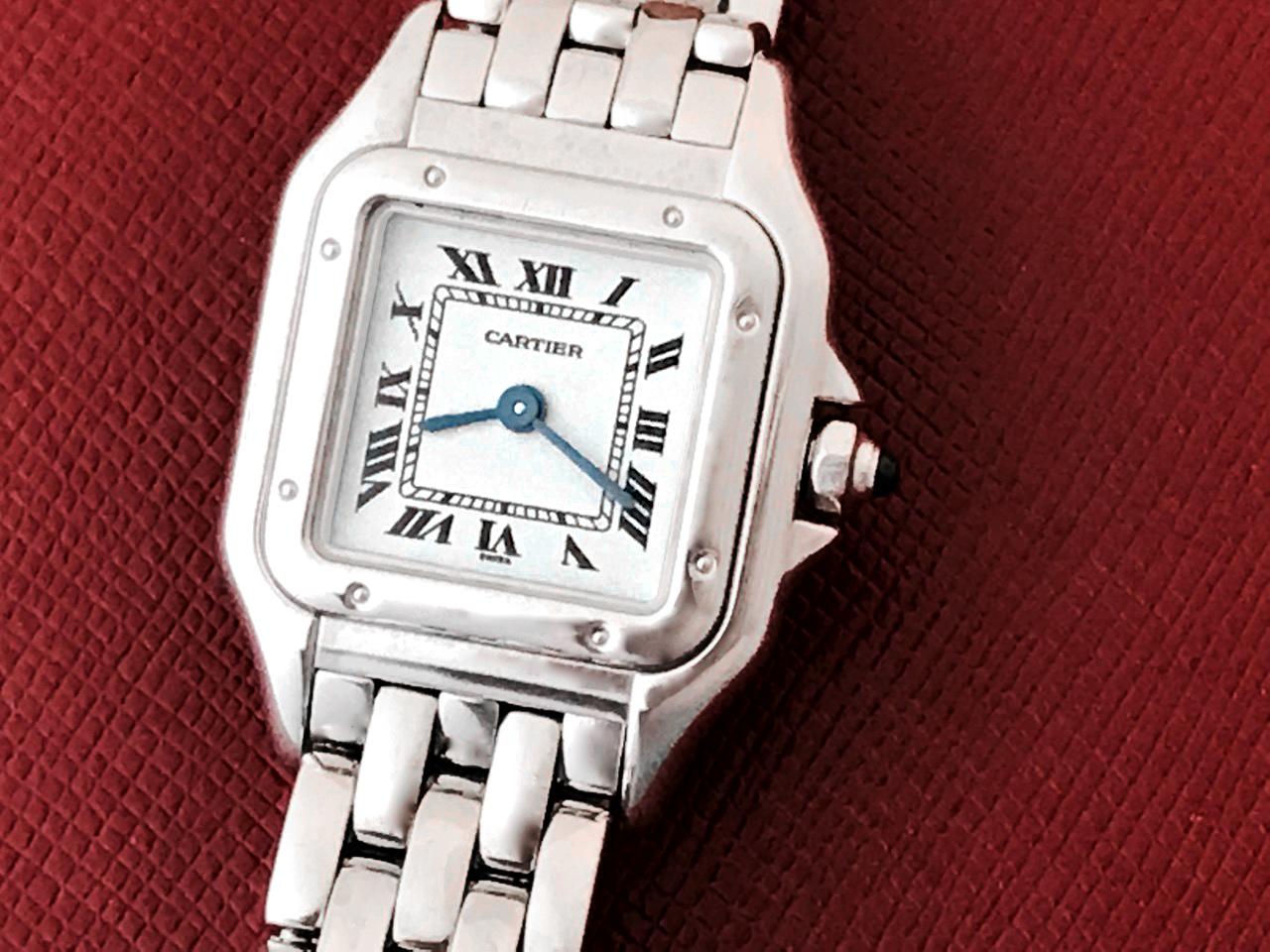 Cartier Ladies 18 Karat White Gold Panther Quartz Wristwatch For Sale 2