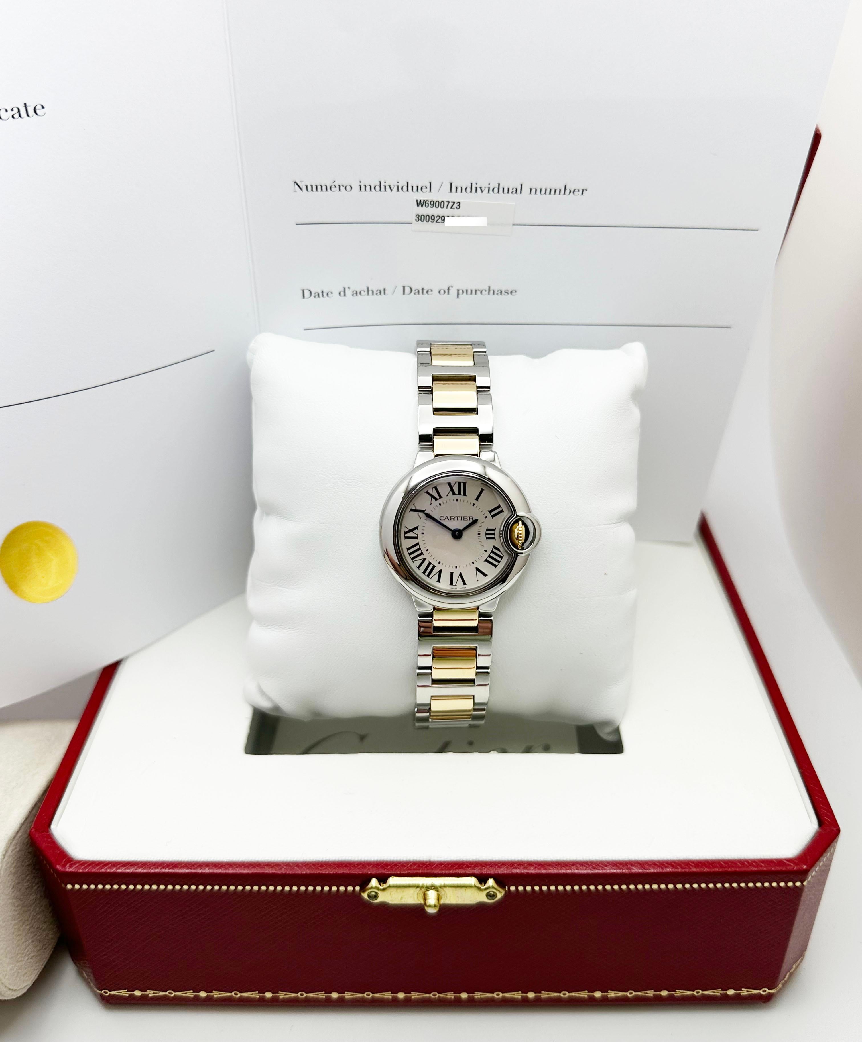 Cartier Damen Ballon Bleu 3009 W69007Z3 28mm 18K Gold Edelstahl Box Papiere im Zustand „Hervorragend“ in San Diego, CA
