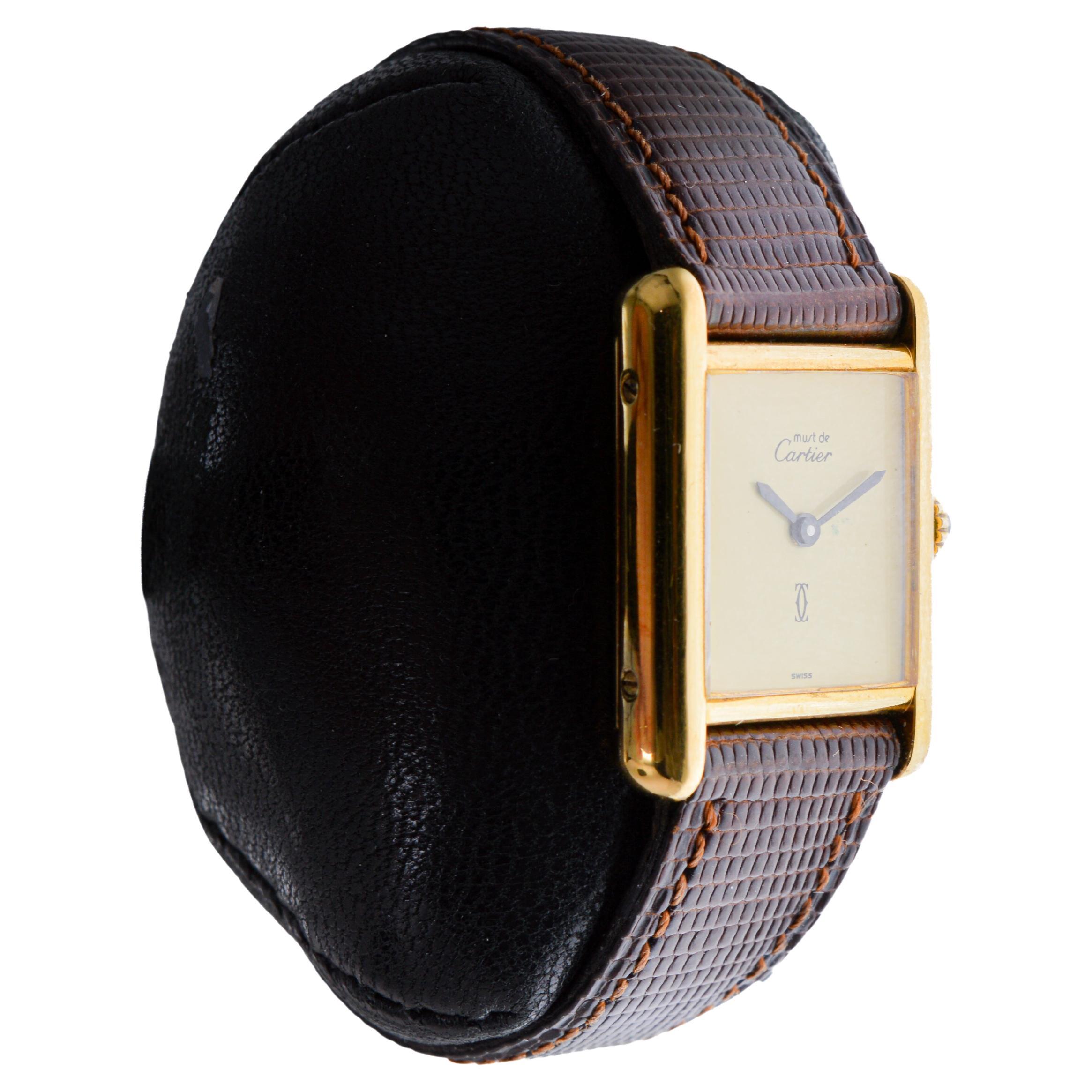 Reloj de pulsera Cartier para señora en oro amarillo circa 1970's Todo original en venta 1