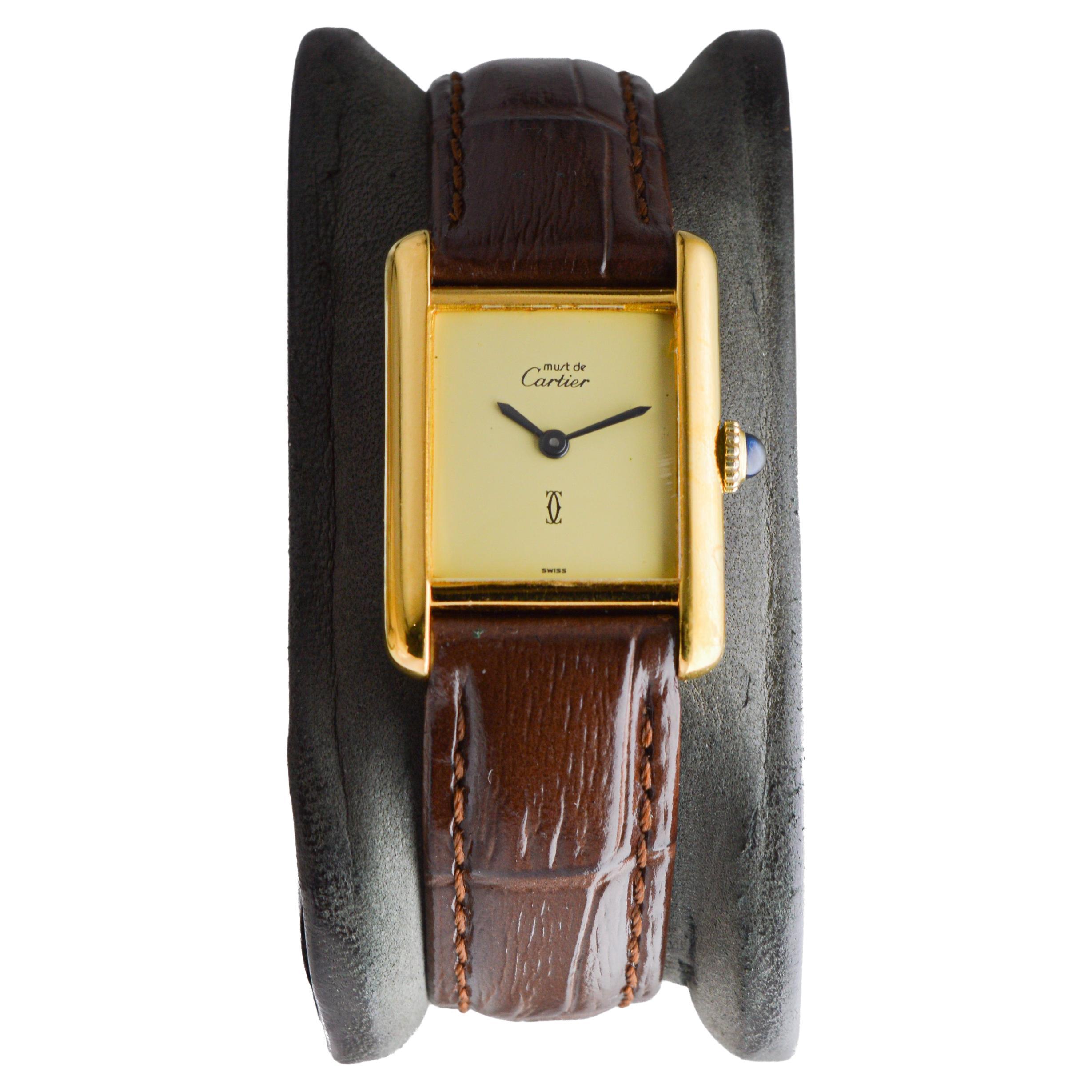 Reloj de pulsera Cartier para señora en oro amarillo circa 1970's Todo original en venta