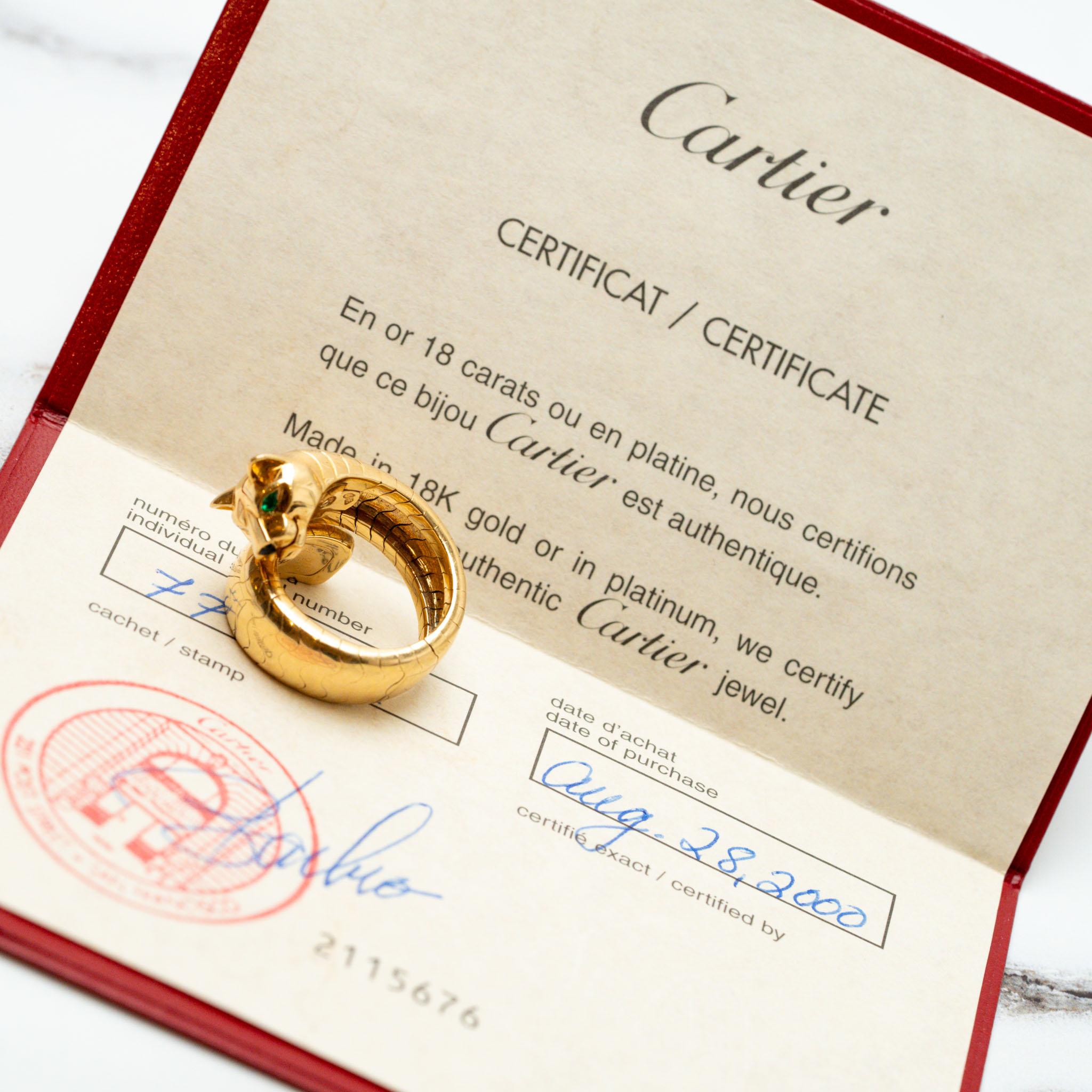 Anello Cartier Lakarda Panthère in oro giallo 18 carati con granato e onice 2000 Set completo
SKU: 1647

Creazione audace e accattivante dell'iconica collezione Panthère de Cartier, questo anello Lakarda Panthère incarna lo spirito di forza ed