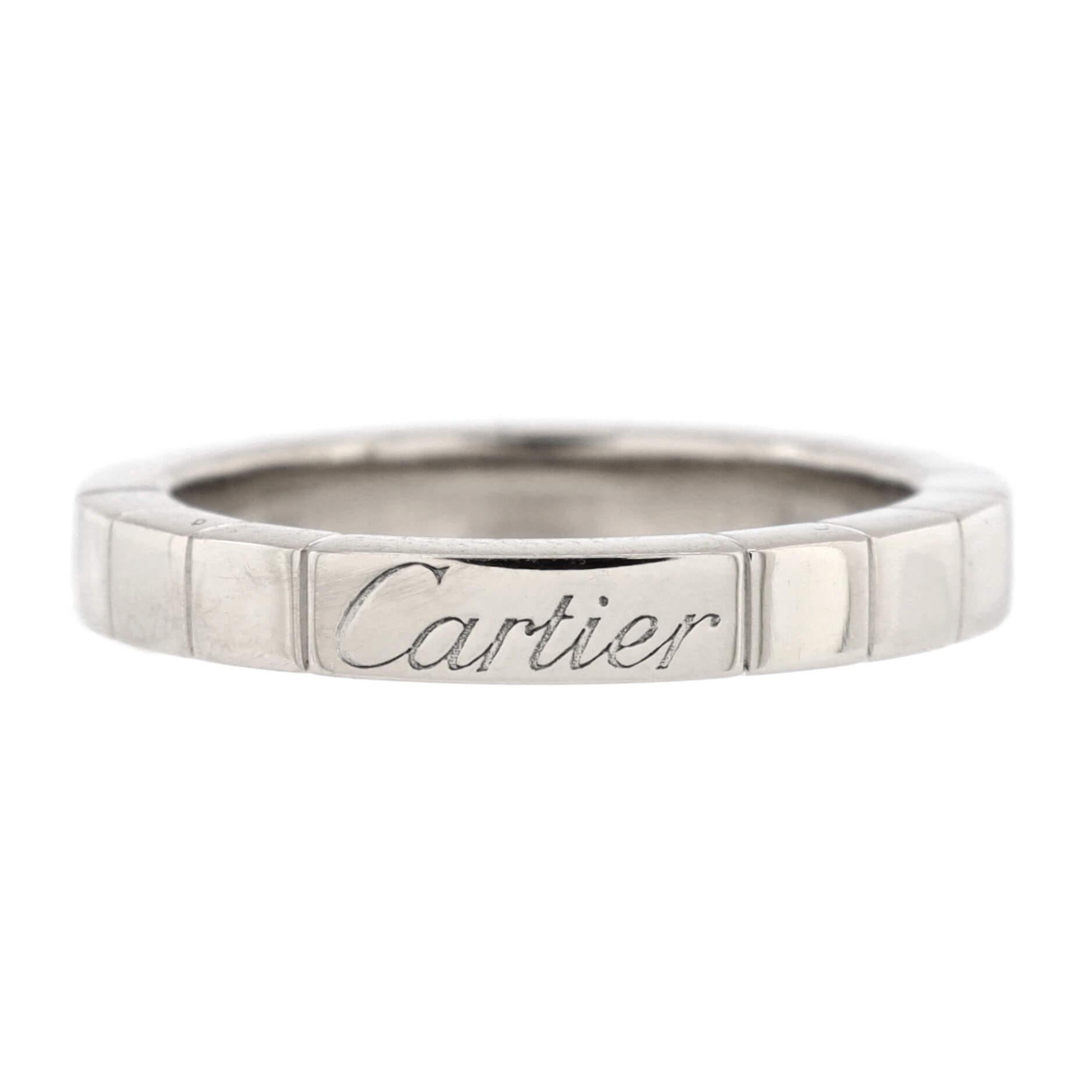 Condition: Moderately heavy wear throughout and would benefit from polishing and rhodium plating.
Accessories: No Accessories
Measurements: Size: 5.25 - 50, Width: 2.90 mm
Designer: Cartier
Model: Lanieres Ring 18K White Gold
Exterior Color: White