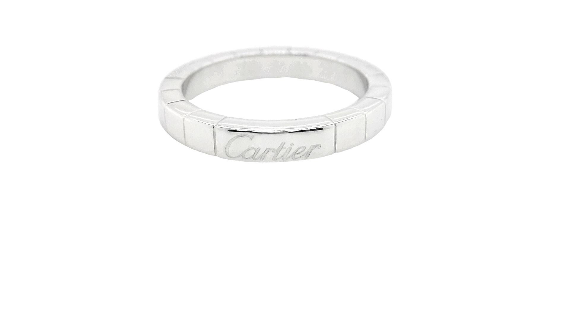 Contemporary Cartier Lanieres ring set in 18ct white gold  For Sale