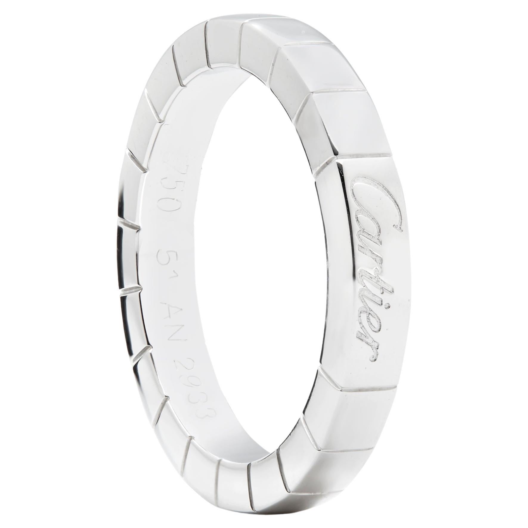 Cartier Lanieres ring set in 18ct white gold  For Sale