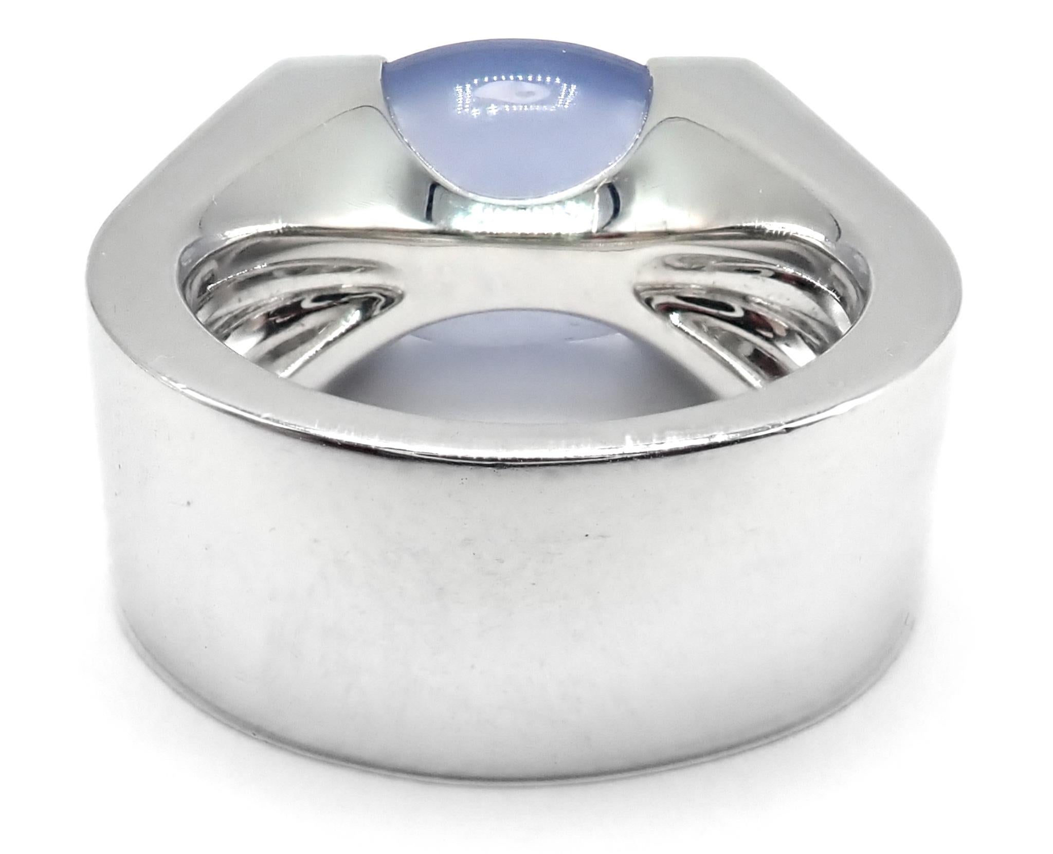 Oval Cut Cartier Large Chalcedony White Gold Ring For Sale