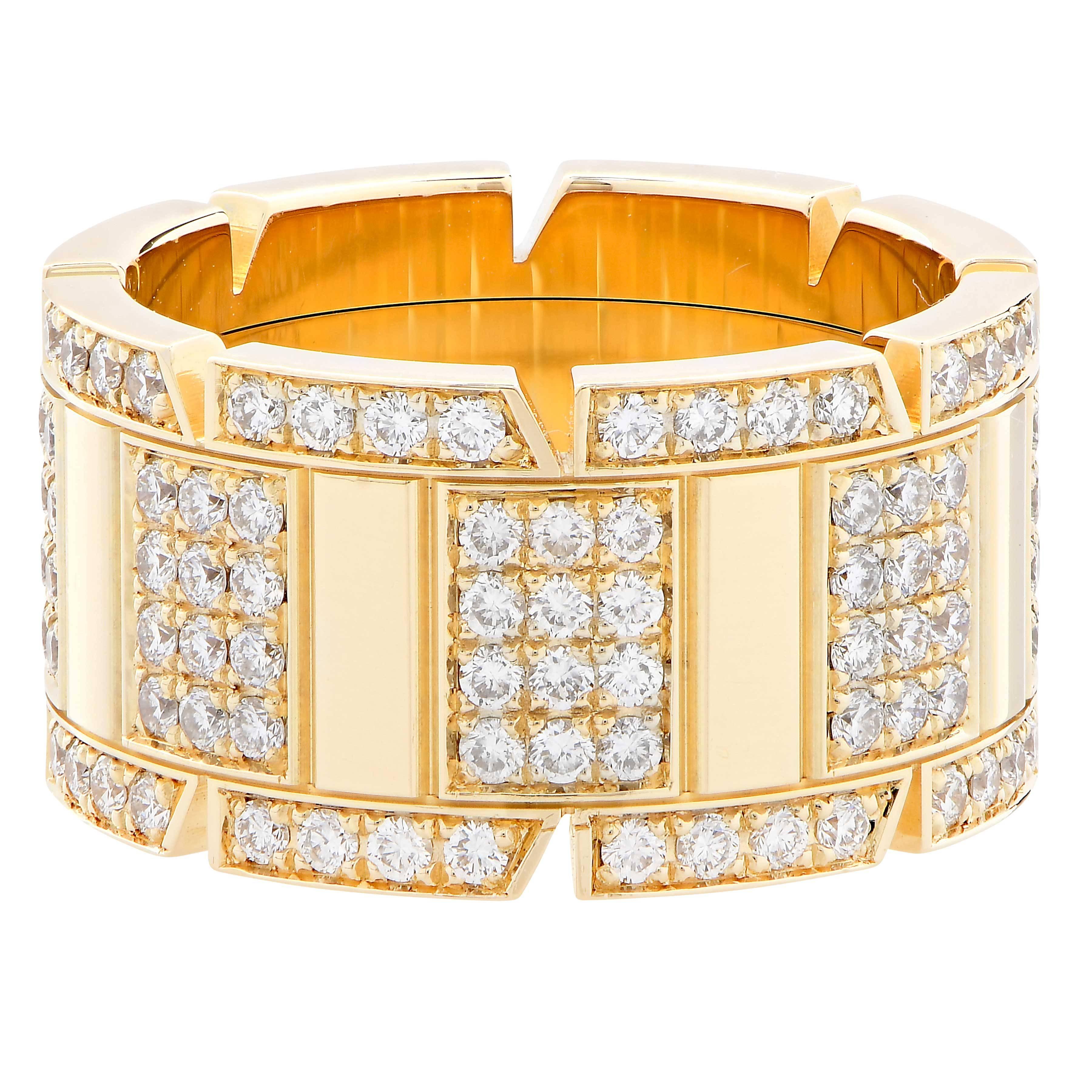 Cartier Large Tank Francaise Diamond Band featuring 160 round brilliant cut diamonds with an approximate weight of 2.5 carats set in 18 karat yellow gold. 
All diamonds are F color VS1 or better.
Ring size 54 / 7 1/4
Metal Type: 18 Karat Yellow Gold
