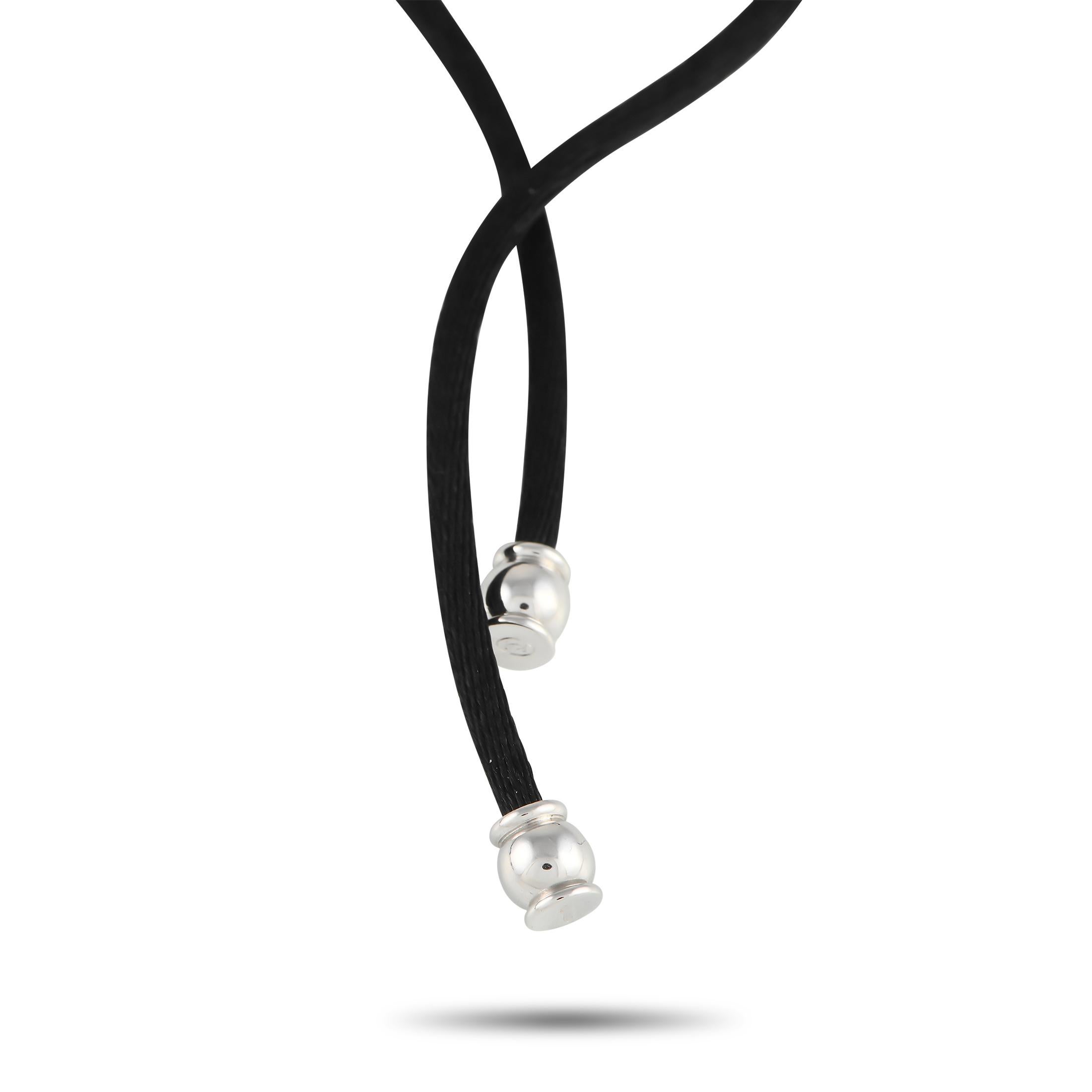 Cartier Le Baiser du Dragon 18K White Gold Pendant Necklace In Excellent Condition For Sale In Southampton, PA
