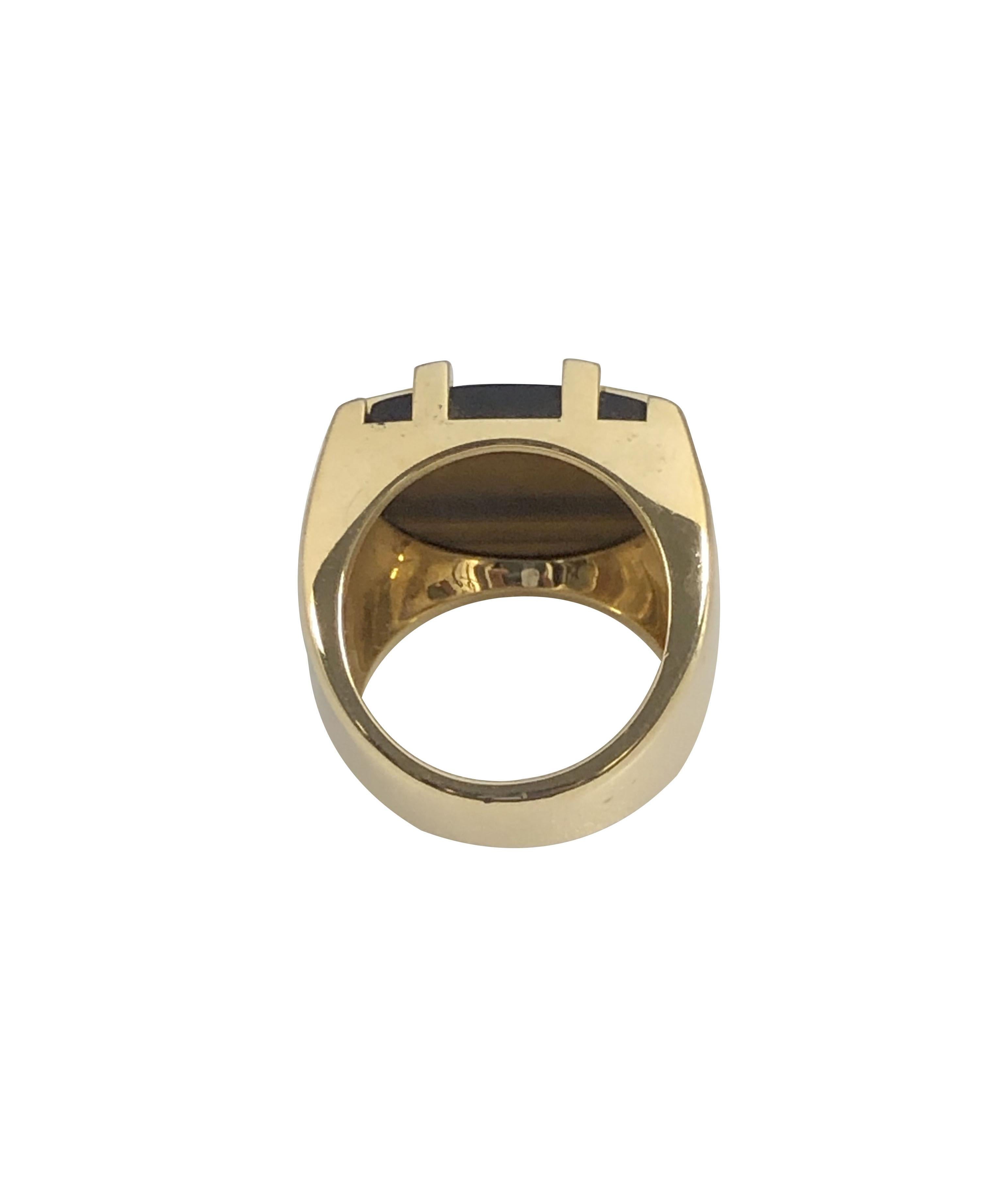 Women's or Men's Cartier Le Baiser Du Dragon Large yellow Gold and Tiger Eye Ring For Sale
