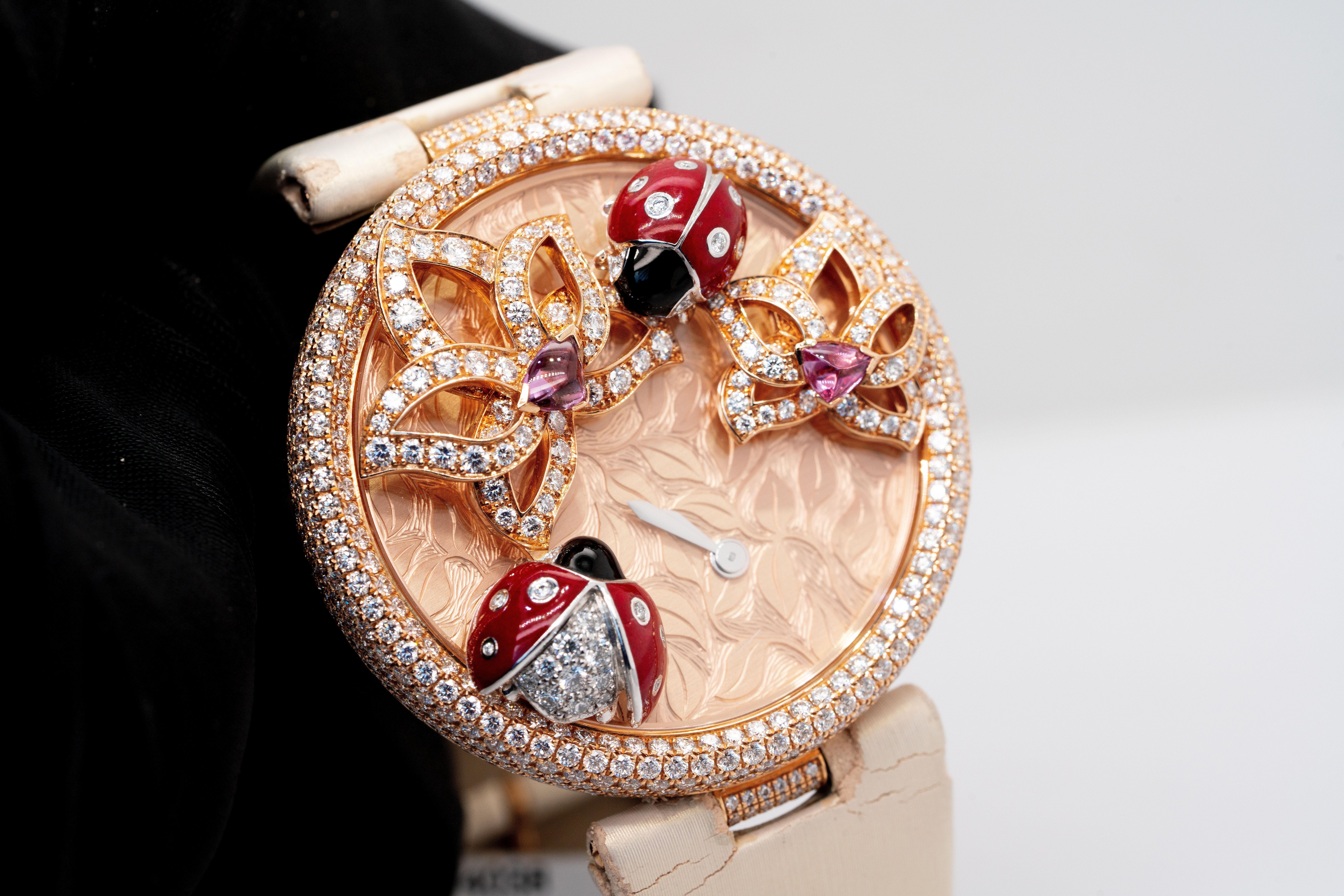 Cartier Le Cirque Animalier Coccinelles Diamond Ladies Watch In Excellent Condition For Sale In Boca Raton, FL