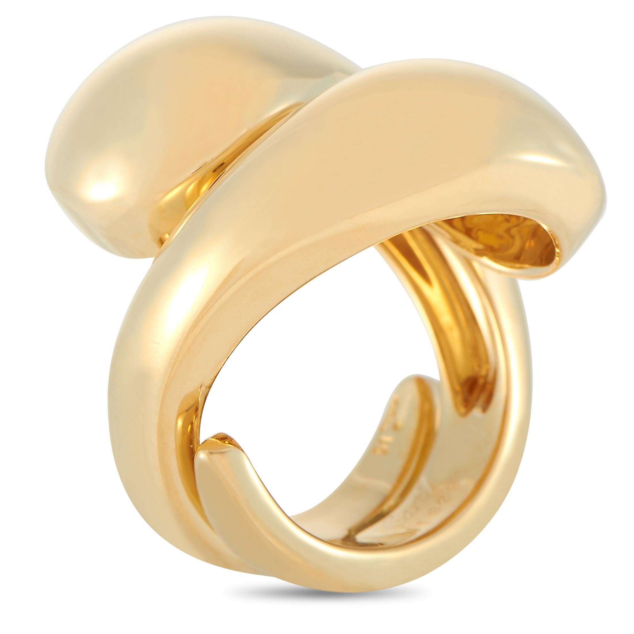 The Cartier “Le Yin et le Yang” ring is crafted from 18K yellow gold and weighs 20.5 grams. The ring boasts band thickness of 7 mm and top height of 5 mm, while top dimensions measure 25 by 20 mm.
 
 This item is offered in estate condition and