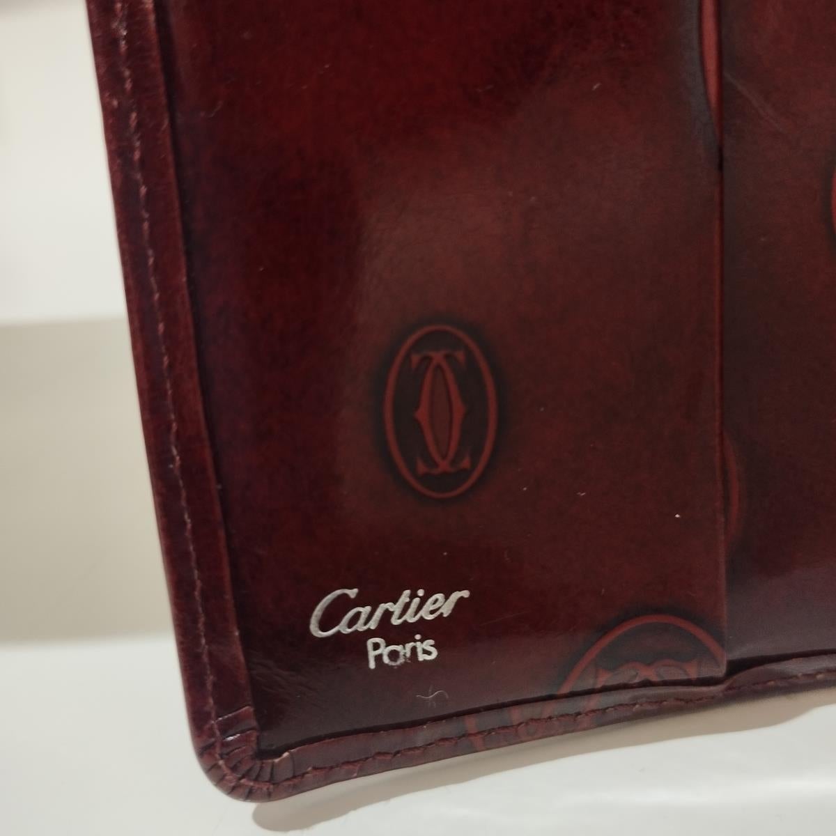 Cartier Leder Brieftasche für Damen oder Herren im Angebot