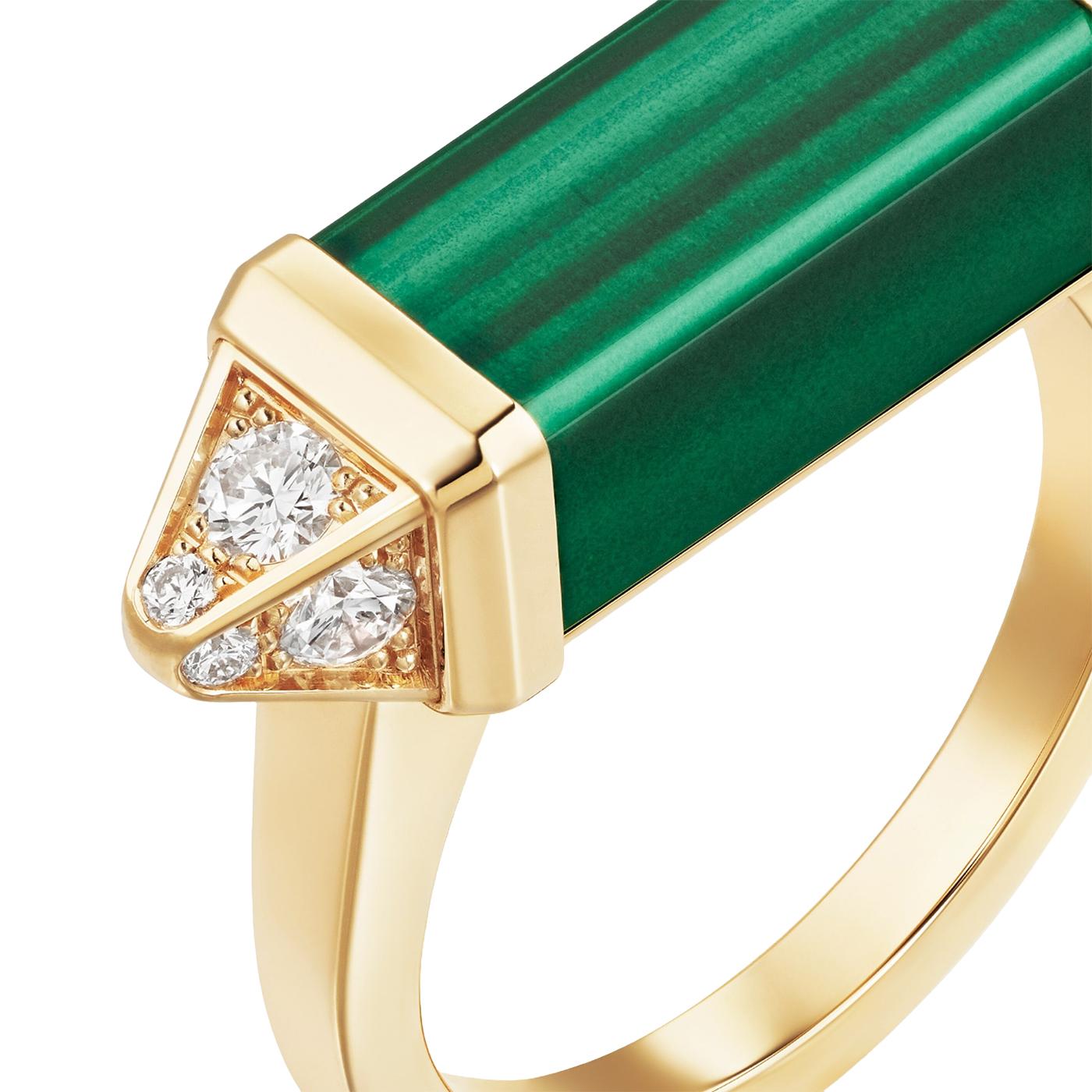 Taille brillant Cartier Les Berlingots De Cartier Bague Malachite 0.33ct Semi-Paved Or Jaune en vente
