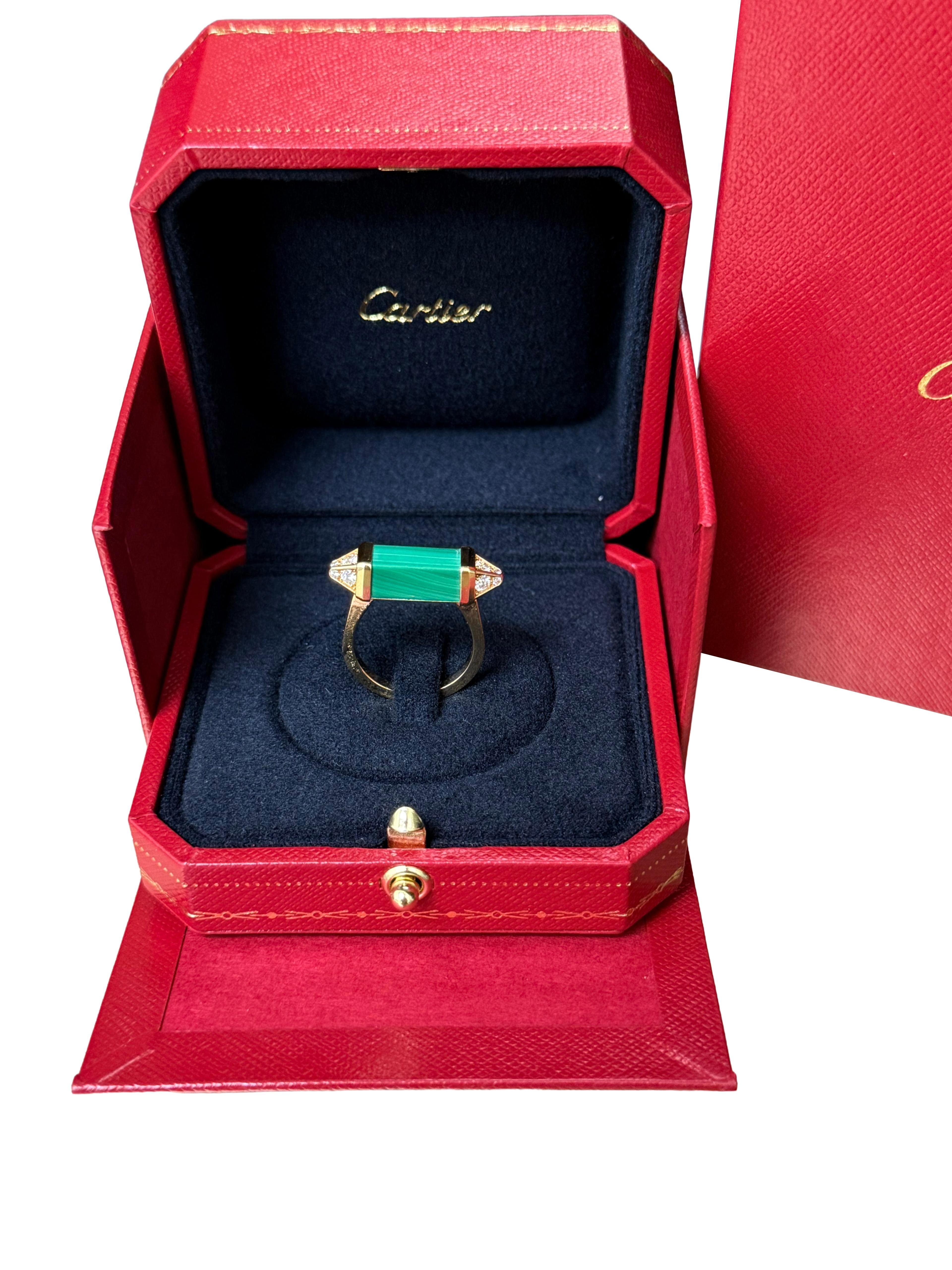 Cartier Les Berlingots De Cartier Bague Malachite 0.33ct Semi-Paved Or Jaune en vente 3
