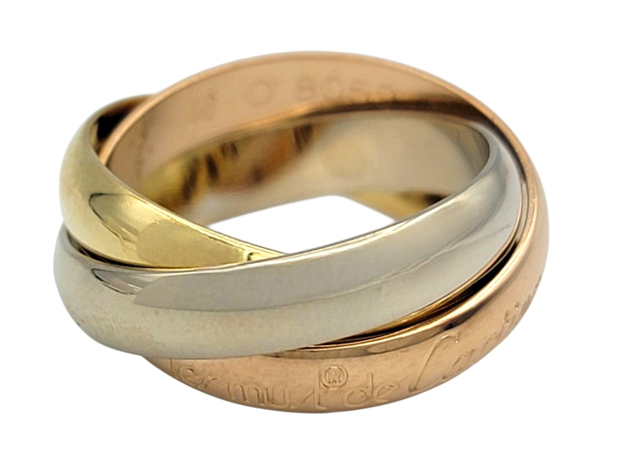 Donna Anello a fascia a trinità Les Must de Cartier in oro giallo, rosa e bianco 18 carati in vendita