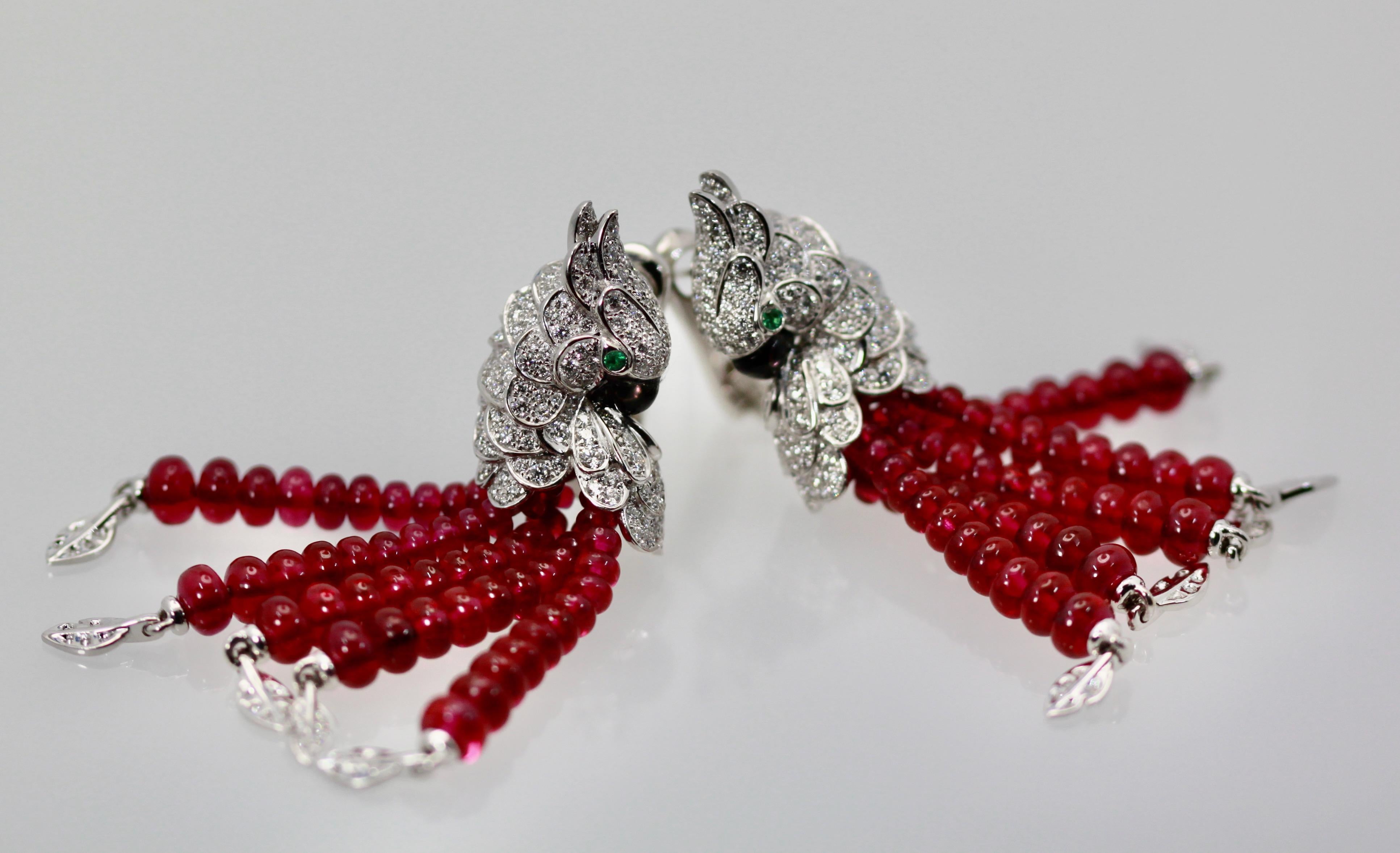 Cartier Les Oiseaux Liberes Ohrringe, Papagei, Rubin, Diamant, Quaste, 18 Karat (Moderne)